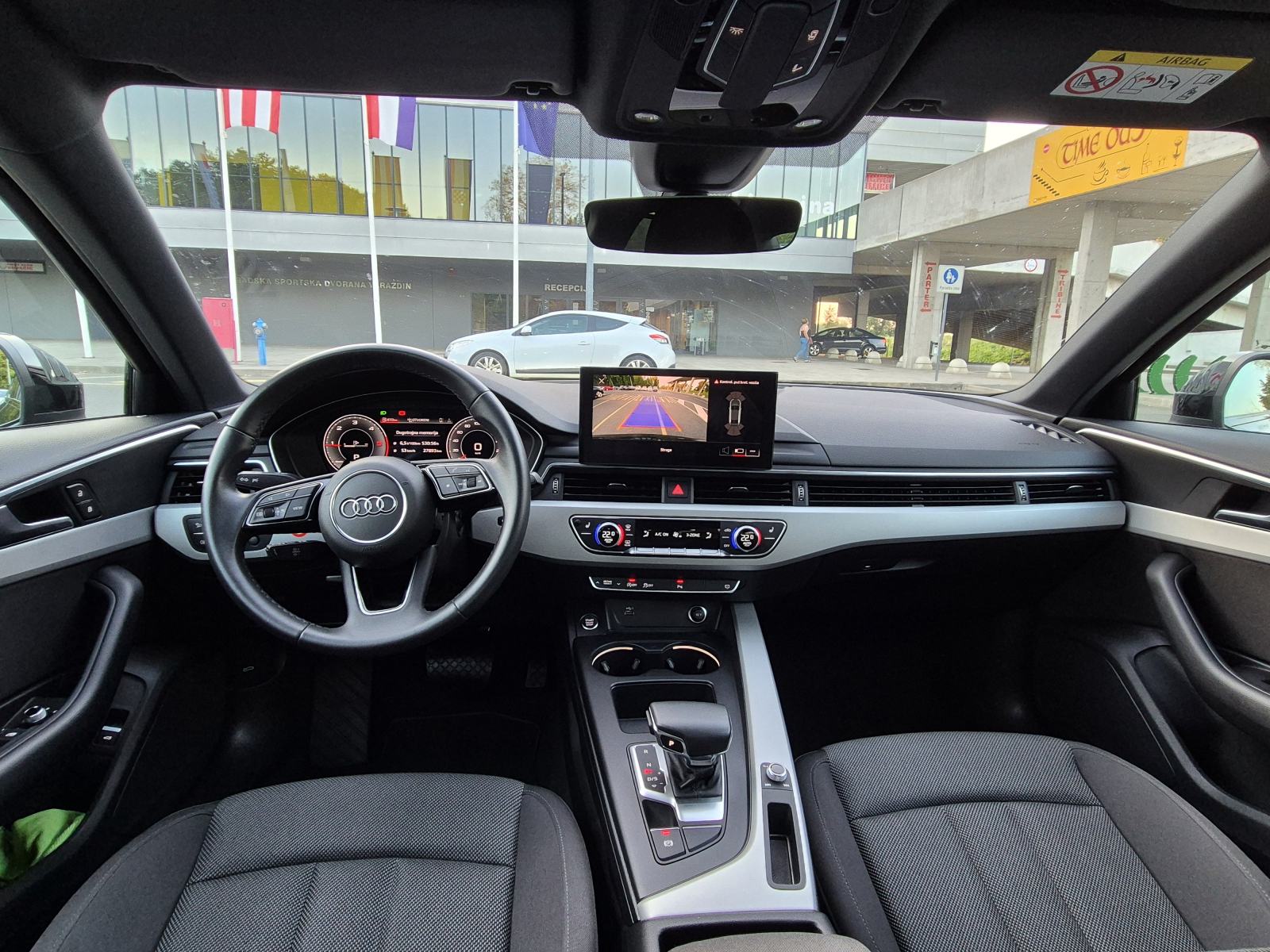 Audi A4 40 TDI*S TRONIC*BLACK OPTIK*AUDI TVORNIČKO JAMSTVO DO 25.11.27, fotografija 7