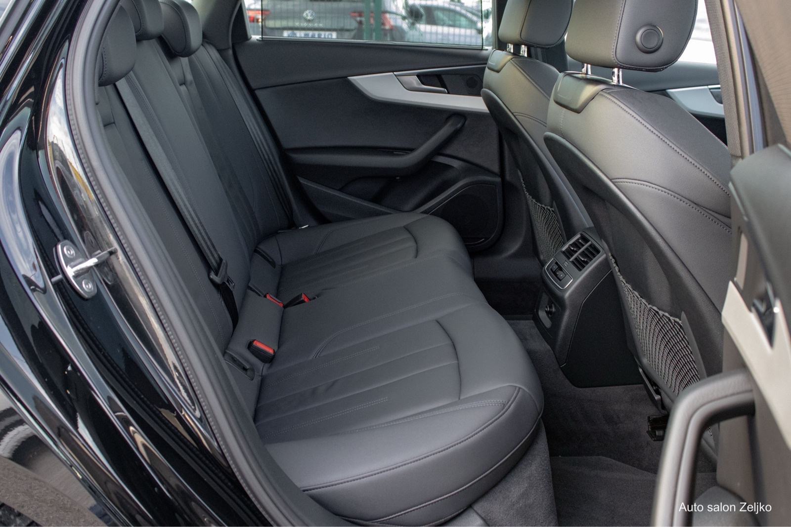Audi A4 40 TDI automatik ••S-Line•• matrix | 204 ks | virtual | šiber, fotografija 13