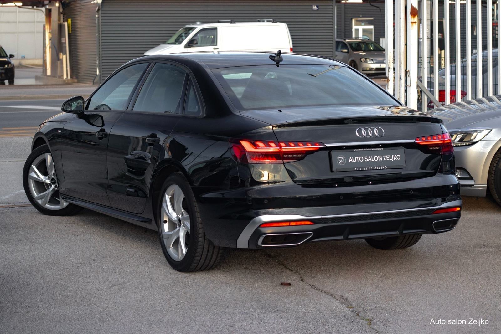 Audi A4 40 TDI automatik ••S-Line•• matrix | 204 ks | virtual | šiber, fotografija 4