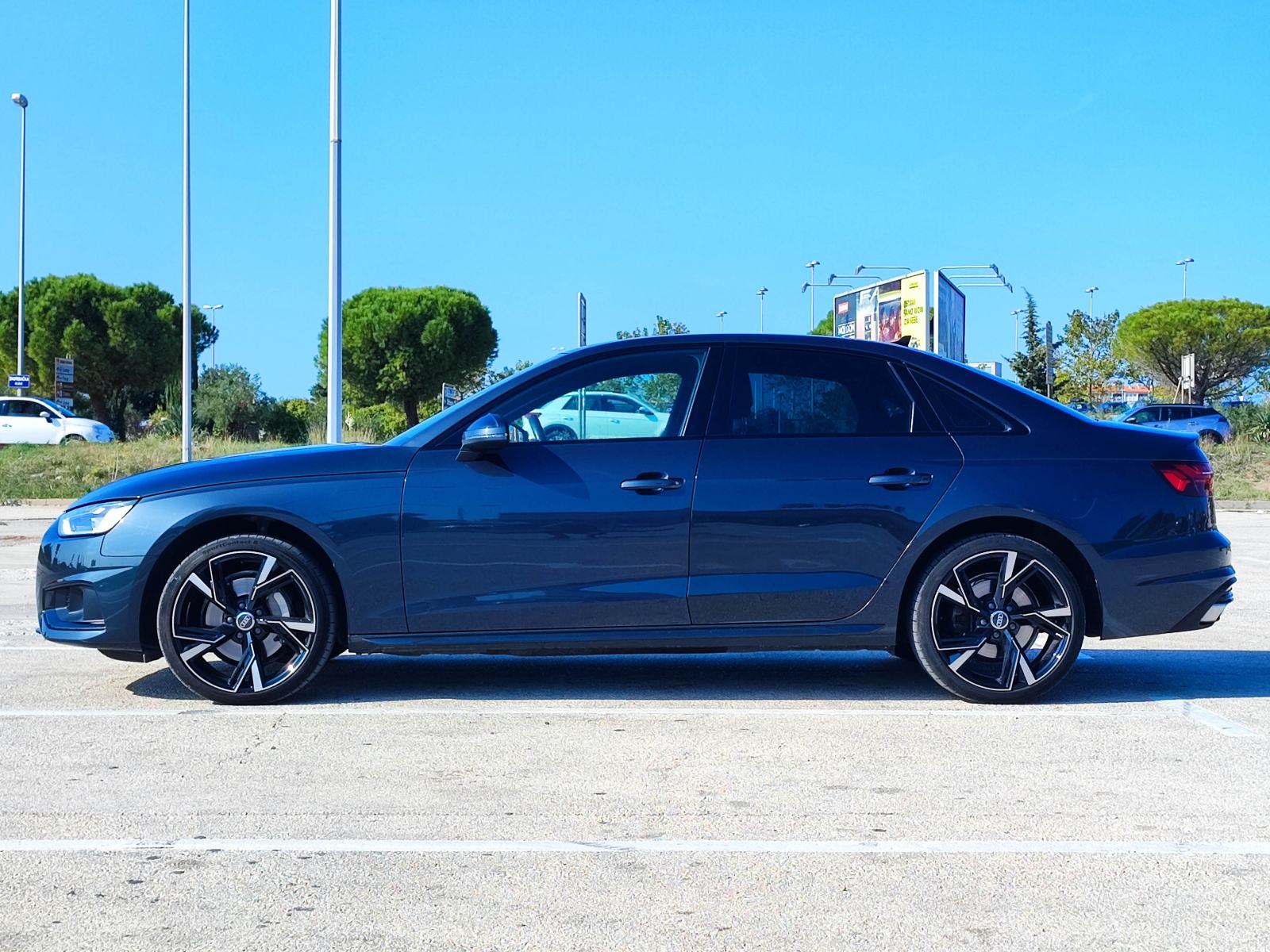 Audi A4 40 TDI Quattro | 130000 km | S-Tronic | Reg 01/2024, fotografija 6