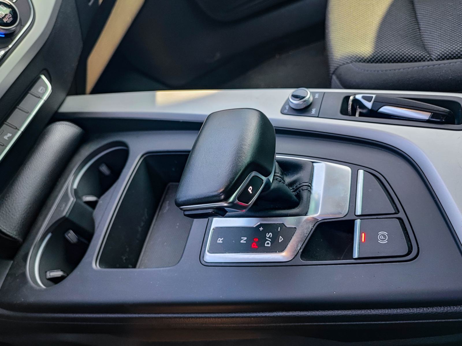 Audi A4 40 TDI Quattro | 130000 km | S-Tronic | Reg 01/2024, fotografija 14