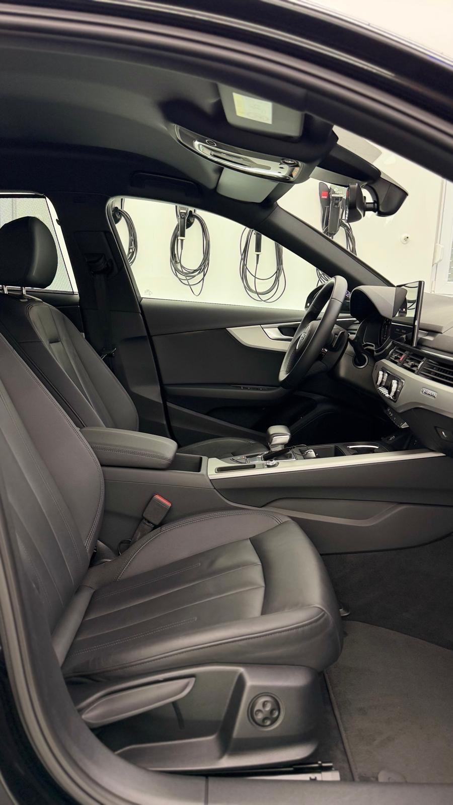 Audi A4 40 TDI°QUATTRO°KOZA°AMBI°LED°KAM°VIRTUAL°U PDVU°, fotografija 14