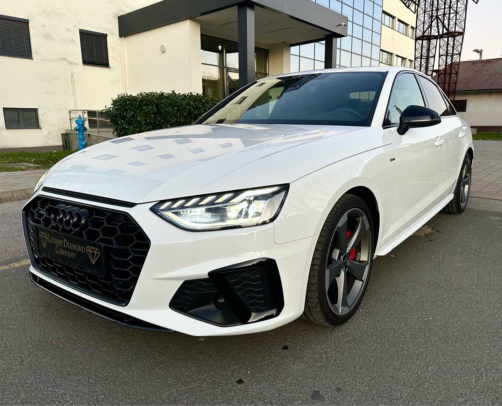 2023 Audi A4 40 Tdi S Tronic Quattro S Line