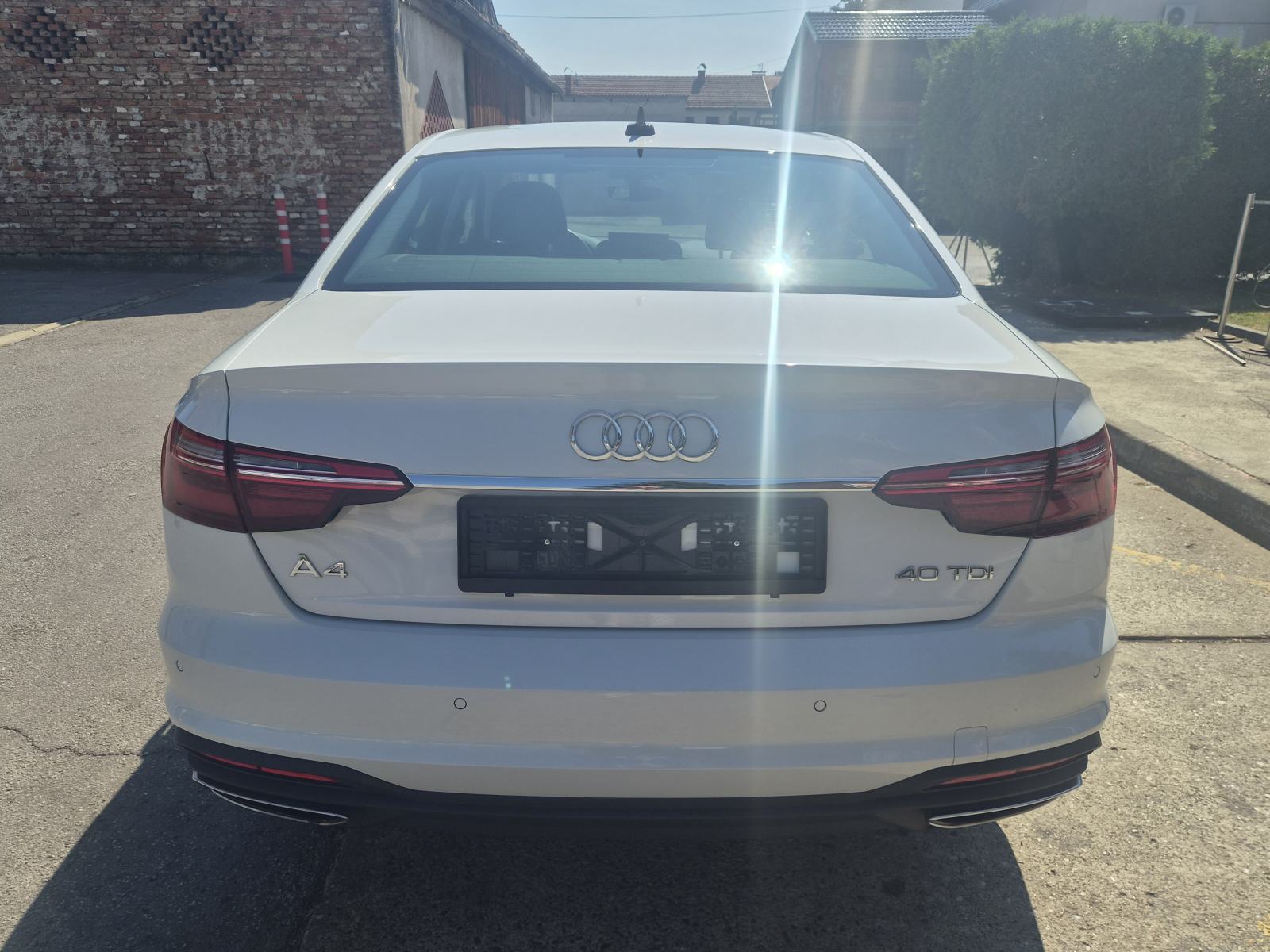 Audi A4 40 TDI S-tronik Business paket, fotografija 6