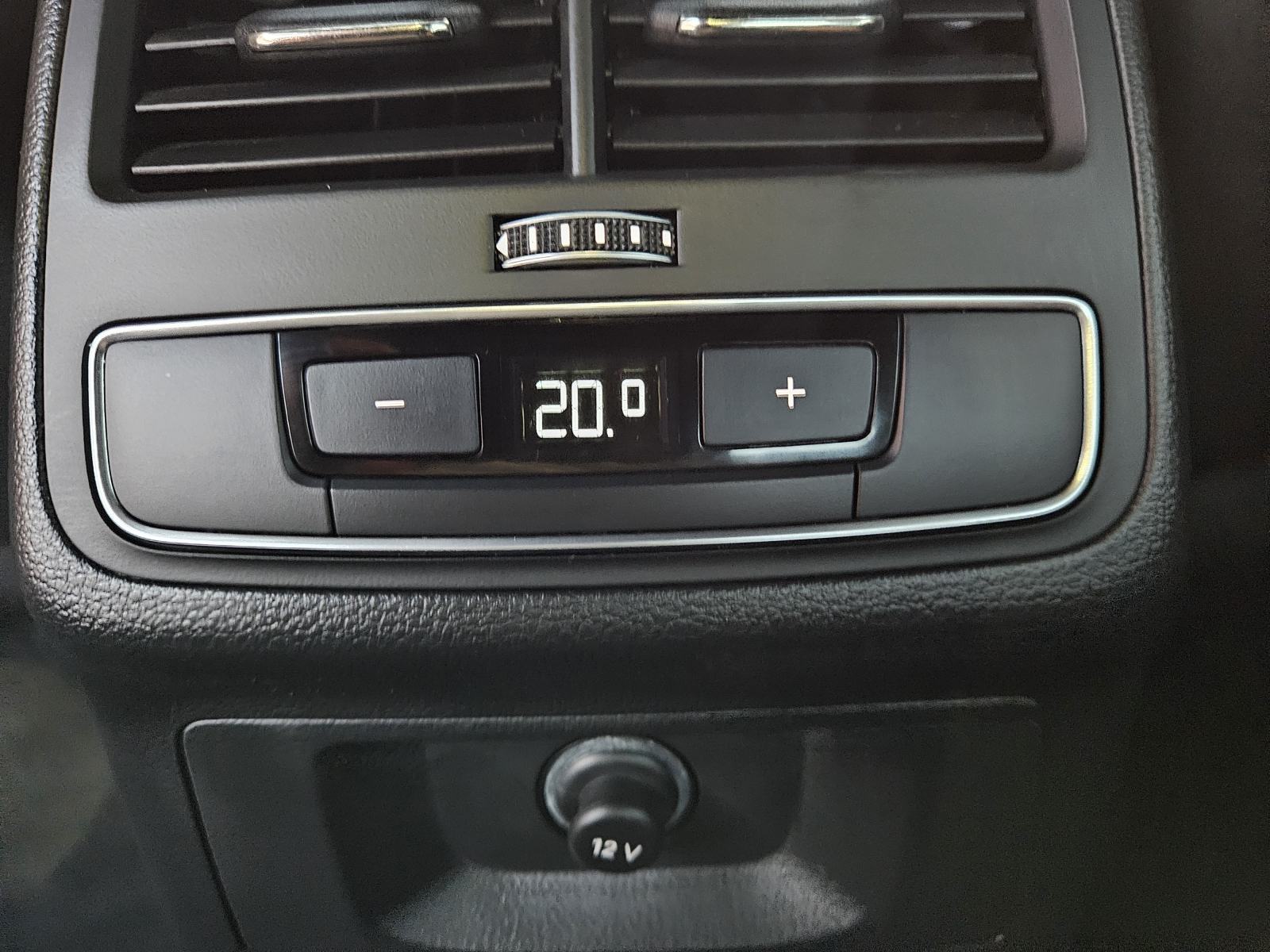 Audi A4 40 TFSI S LINE QUATTRO 4X4,LEASING BEZ UČEŠĆA I BEZ JAMACA, fotografija 17
