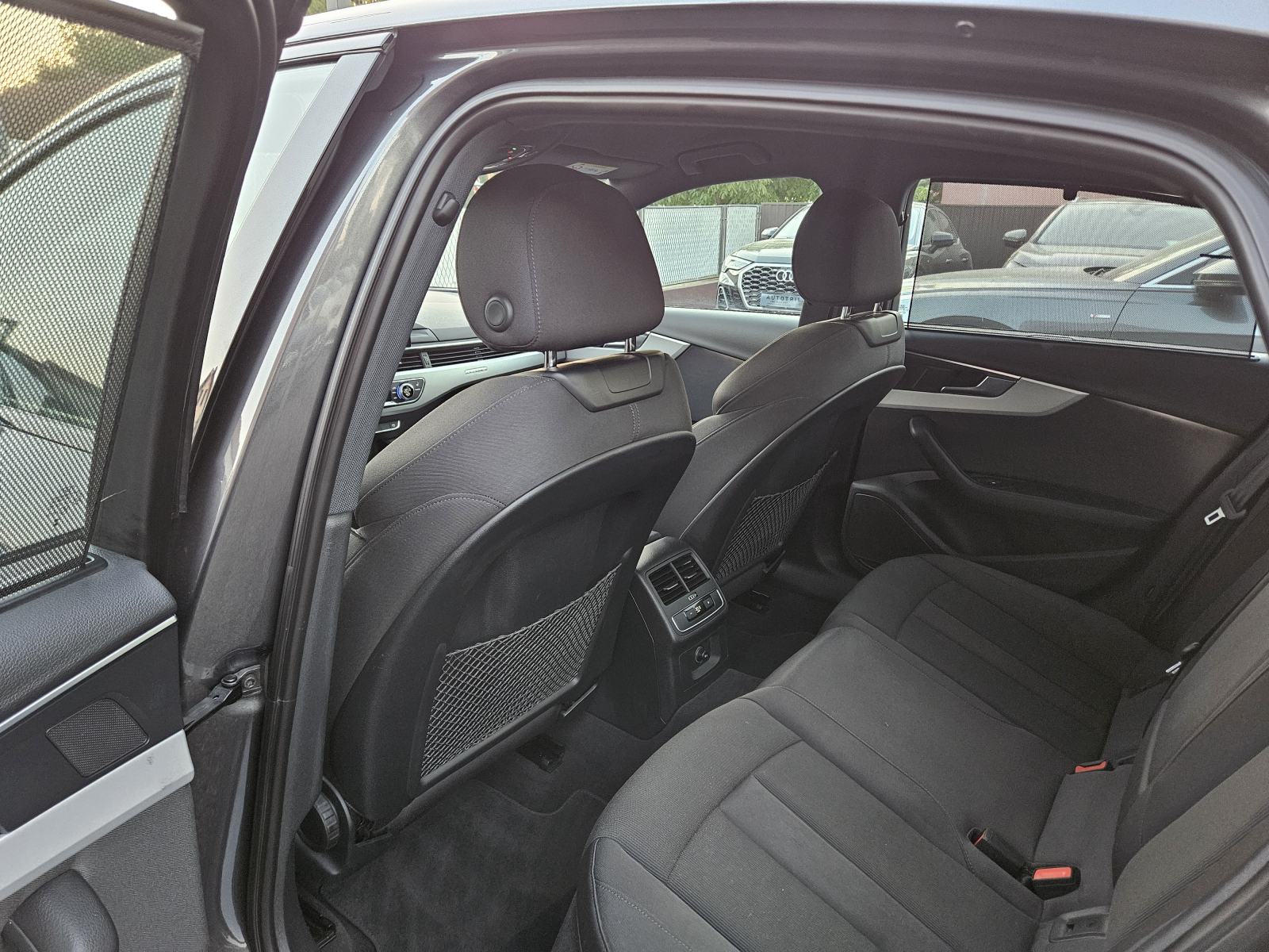 Audi A4 40 TFSI S LINE QUATTRO 4X4,LEASING BEZ UČEŠĆA I BEZ JAMACA, fotografija 18