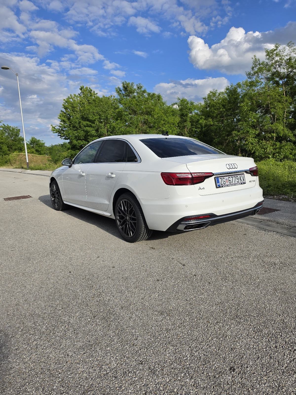 Audi A4 40TDI limuzina s-tronic, fotografija 9