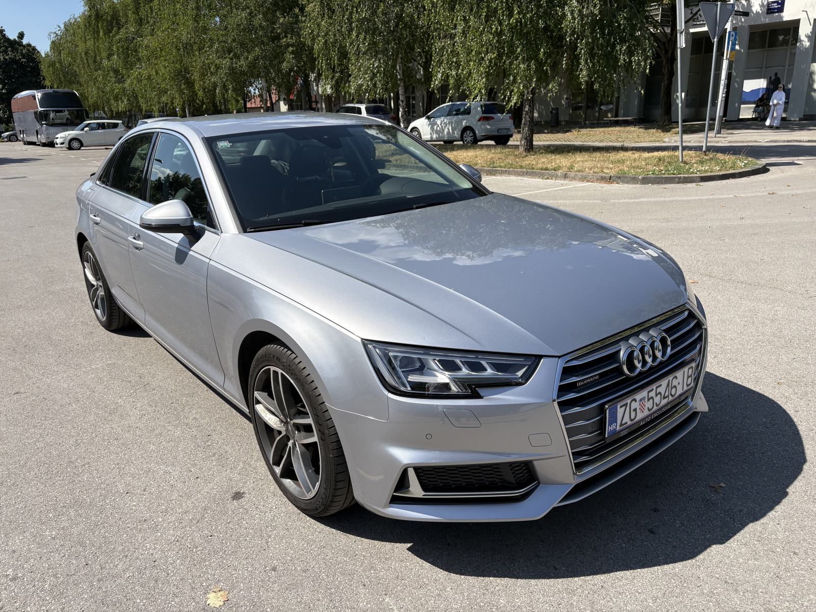 Audi A4 45 TFSI QUATTRO automatik 180 kW, fotografija 2