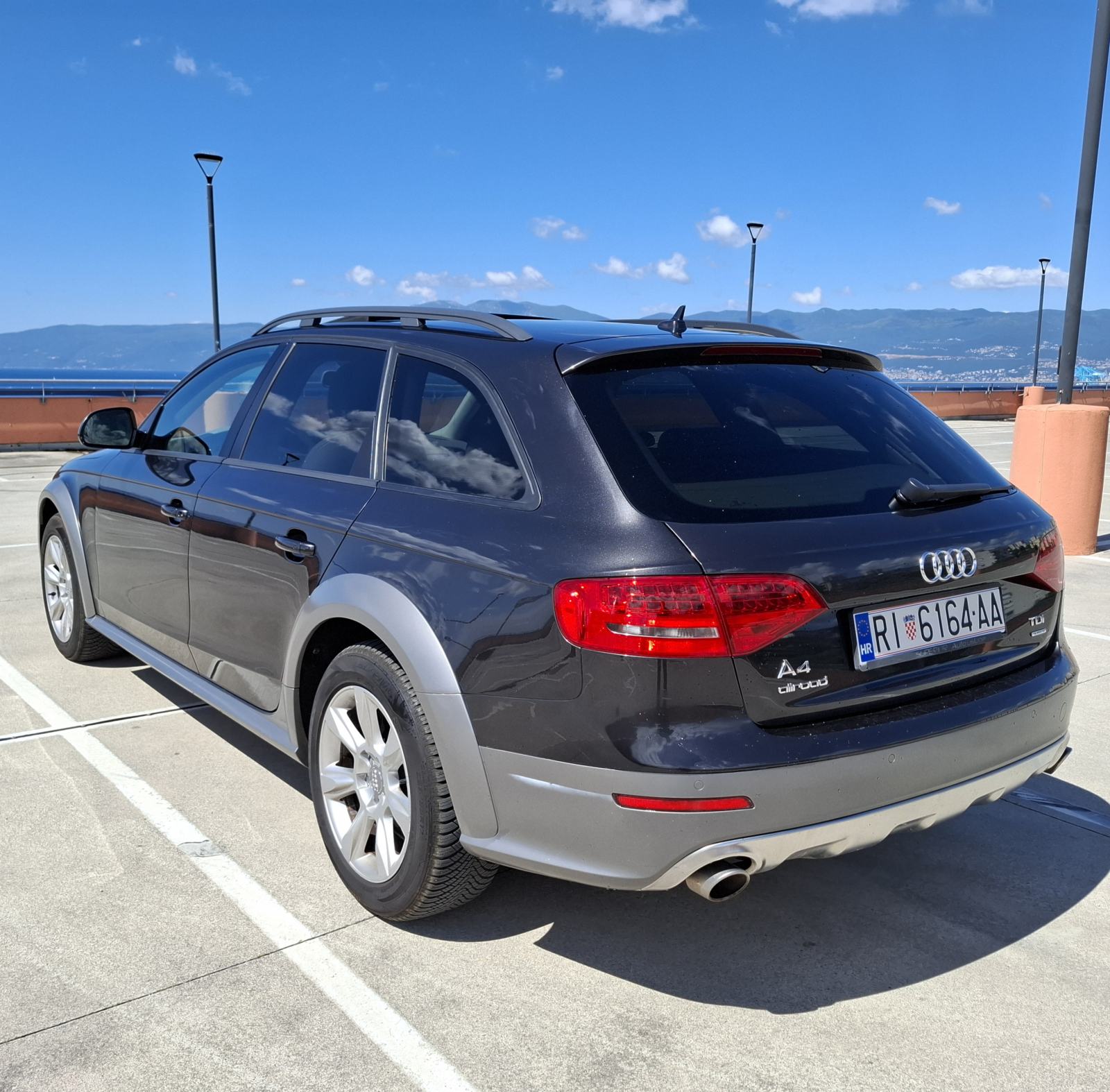 Audi A4 Allroad 3,0 TDI S-tronic, panorama, fotografija 5