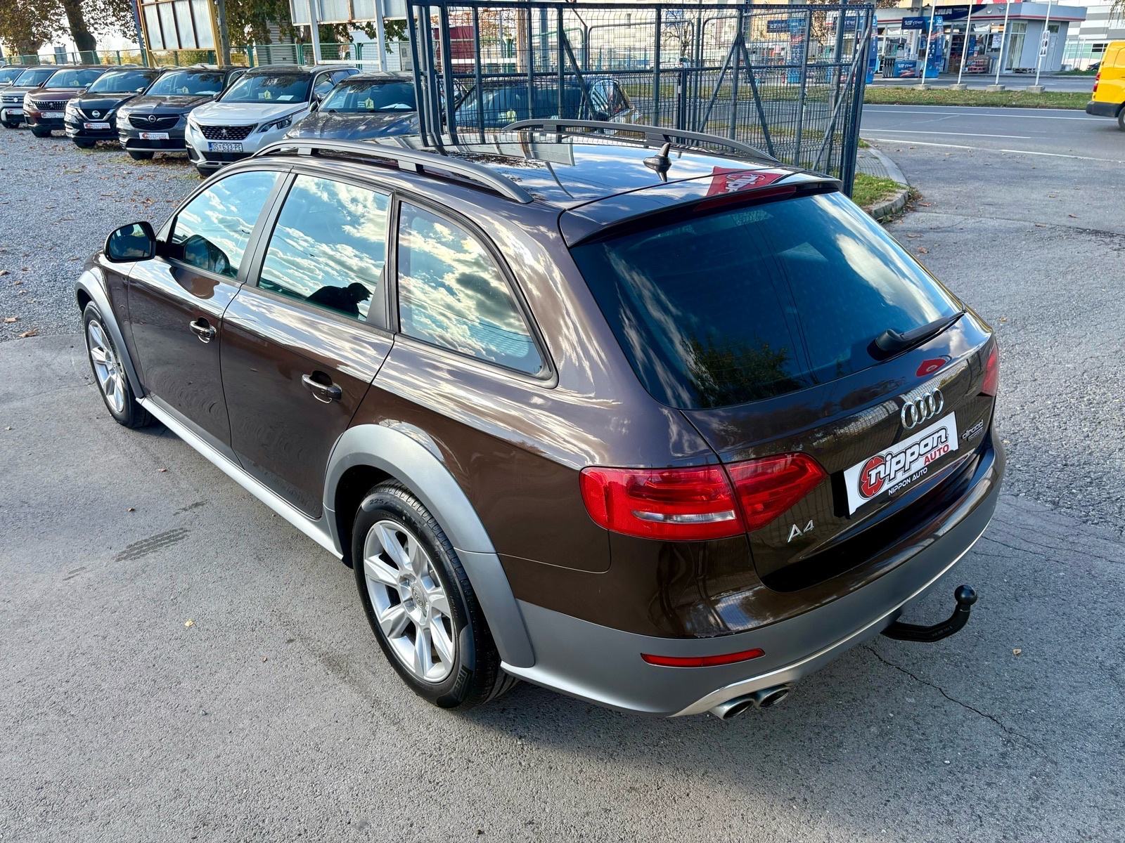 Audi A4 Allroad quattro 2,0 TDI KLIMA - SERVISNA - AUTOKREDIT, fotografija 4