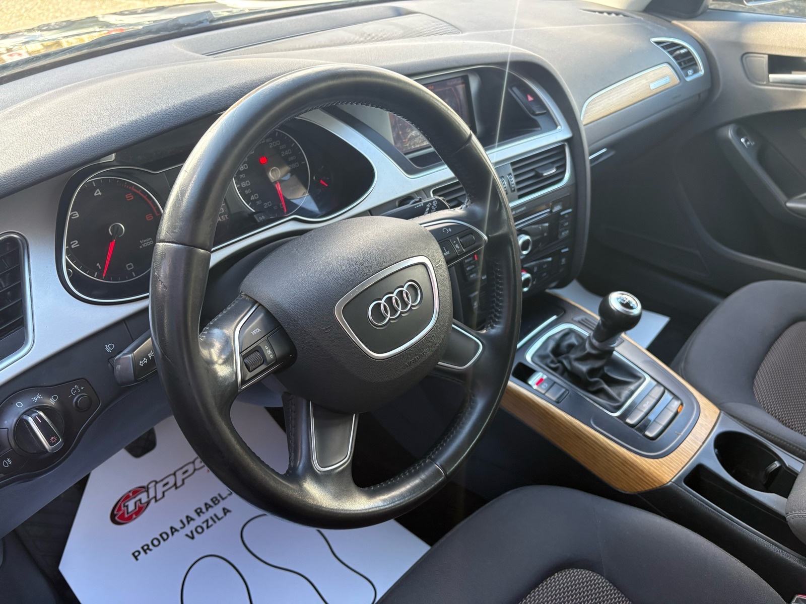 Audi A4 Allroad quattro 2,0 TDI KLIMA - SERVISNA - AUTOKREDIT, fotografija 9