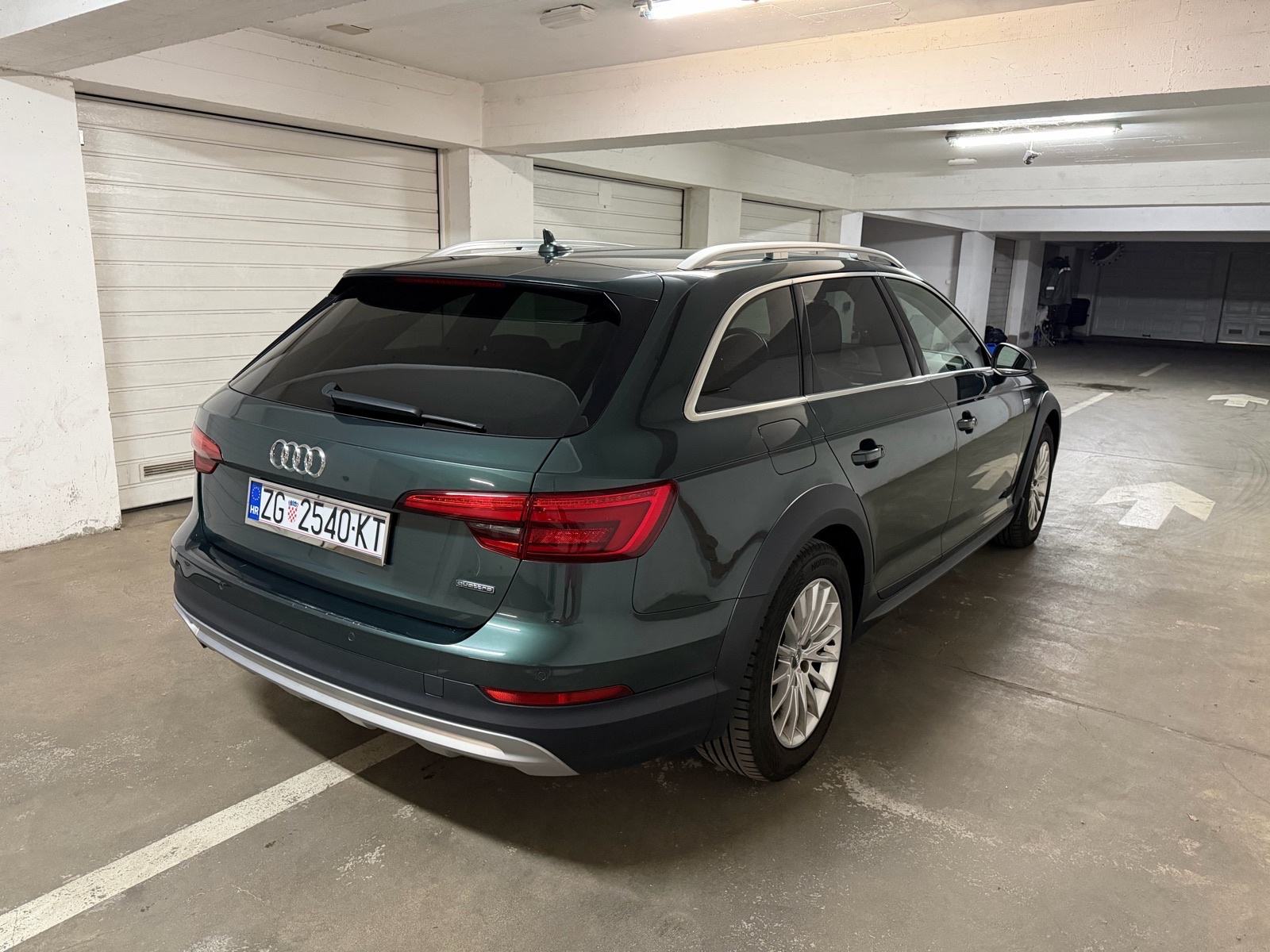 Audi A4 Allroad Quattro 2,0 TDI, fotografija 4