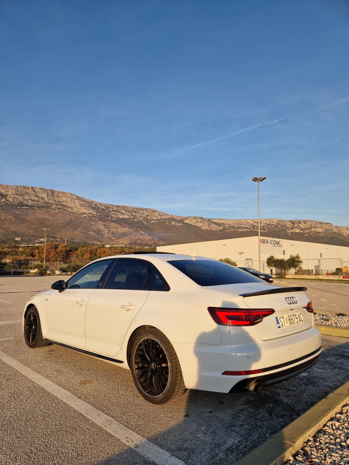 Audi A4 automatik S-line 2.0 TDI, fotografija 9