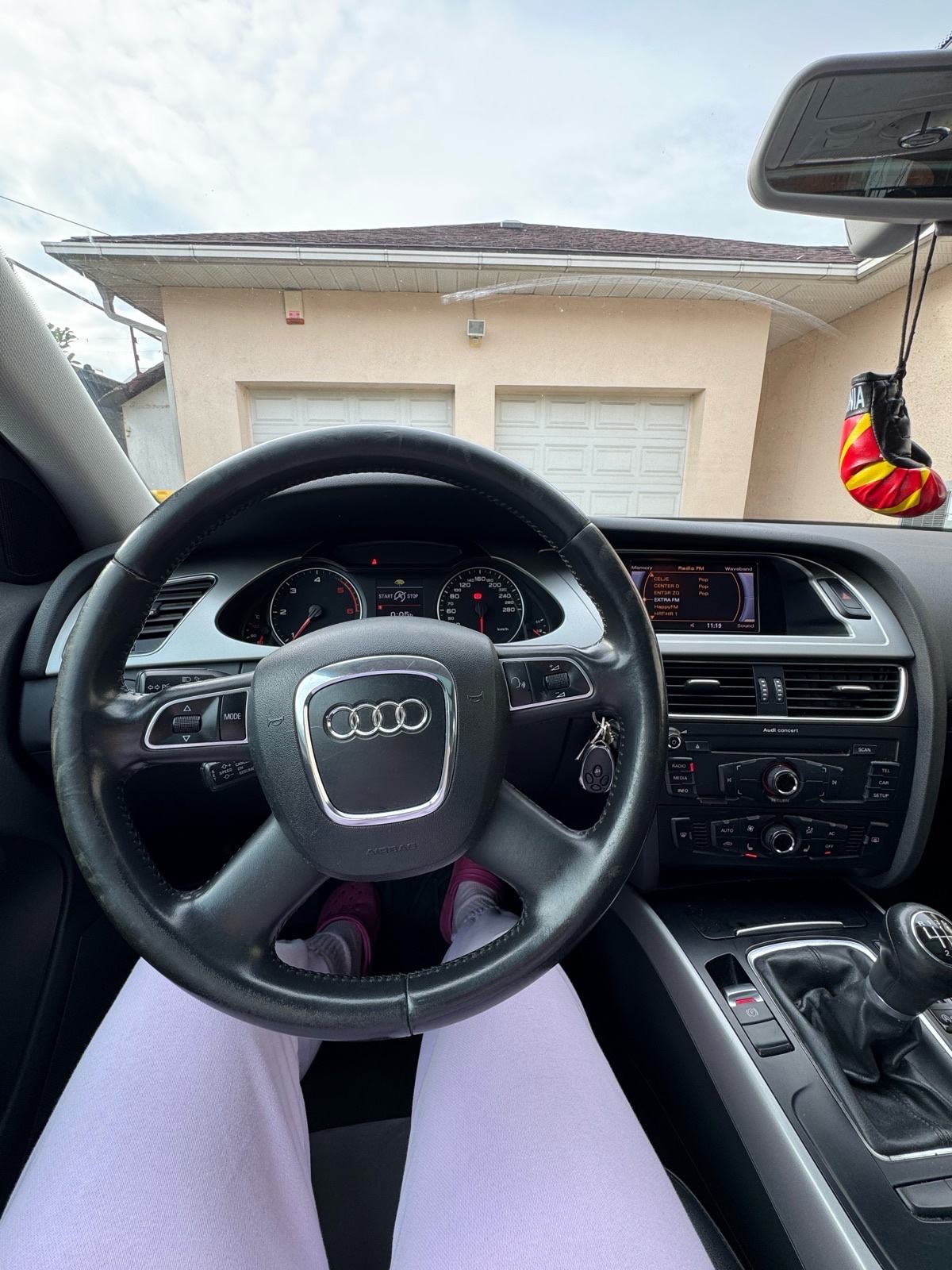Audi A4 Avant 2.0 TDI, fotografija 6