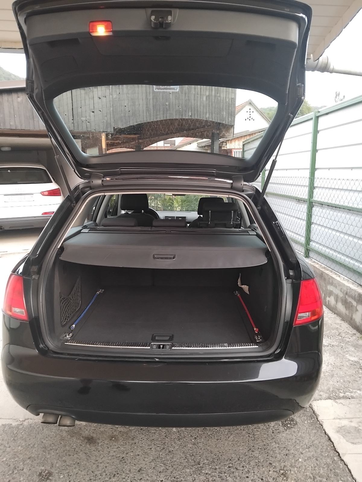 Audi A4 Avant 1,9 TDI, fotografija 9