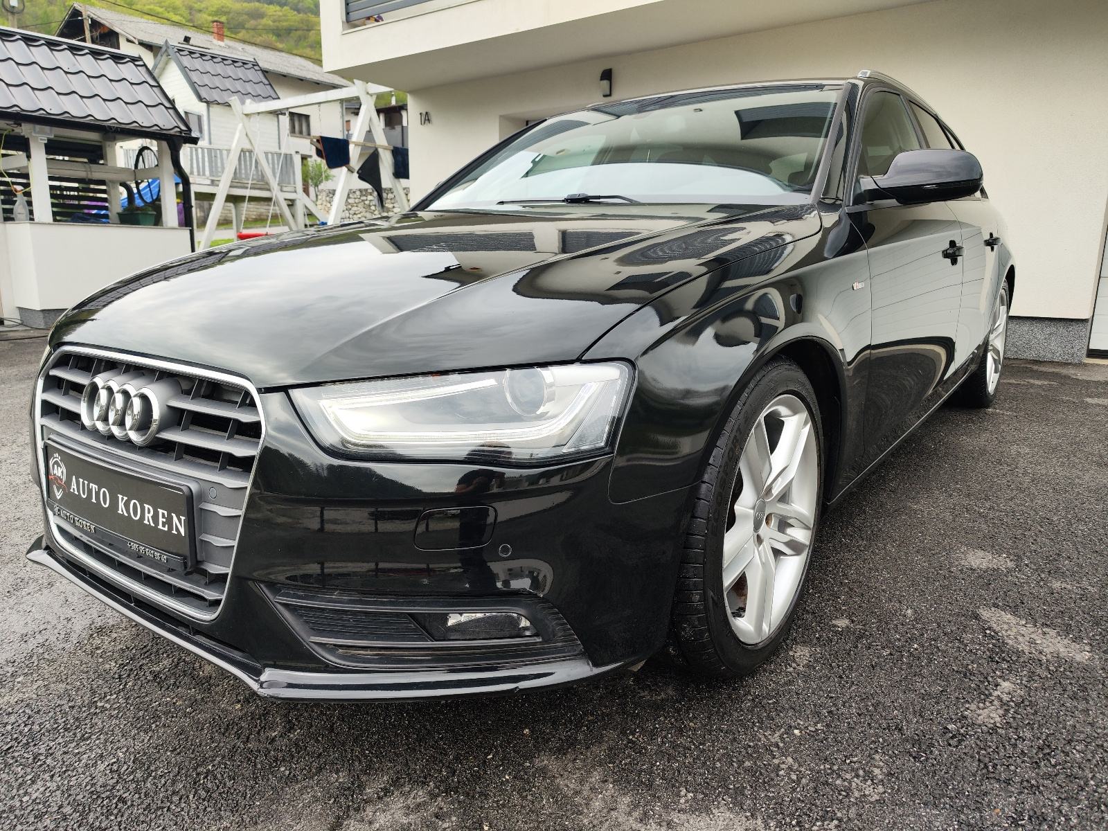 Audi A4 Avant 2,0 TDI,150ps 3xS line,18",Kamera, Radar,Top stanje, fotografija 2