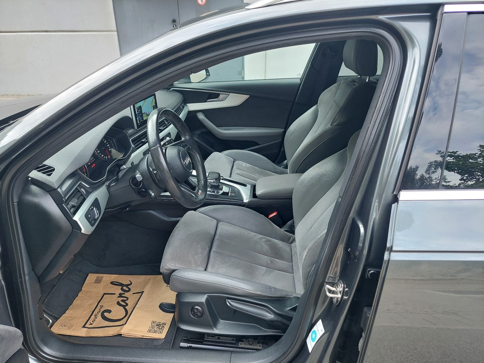Audi A4 Avant 2,0 TDI**190 KS**AUTOMATIK**S-LINE**, fotografija 12