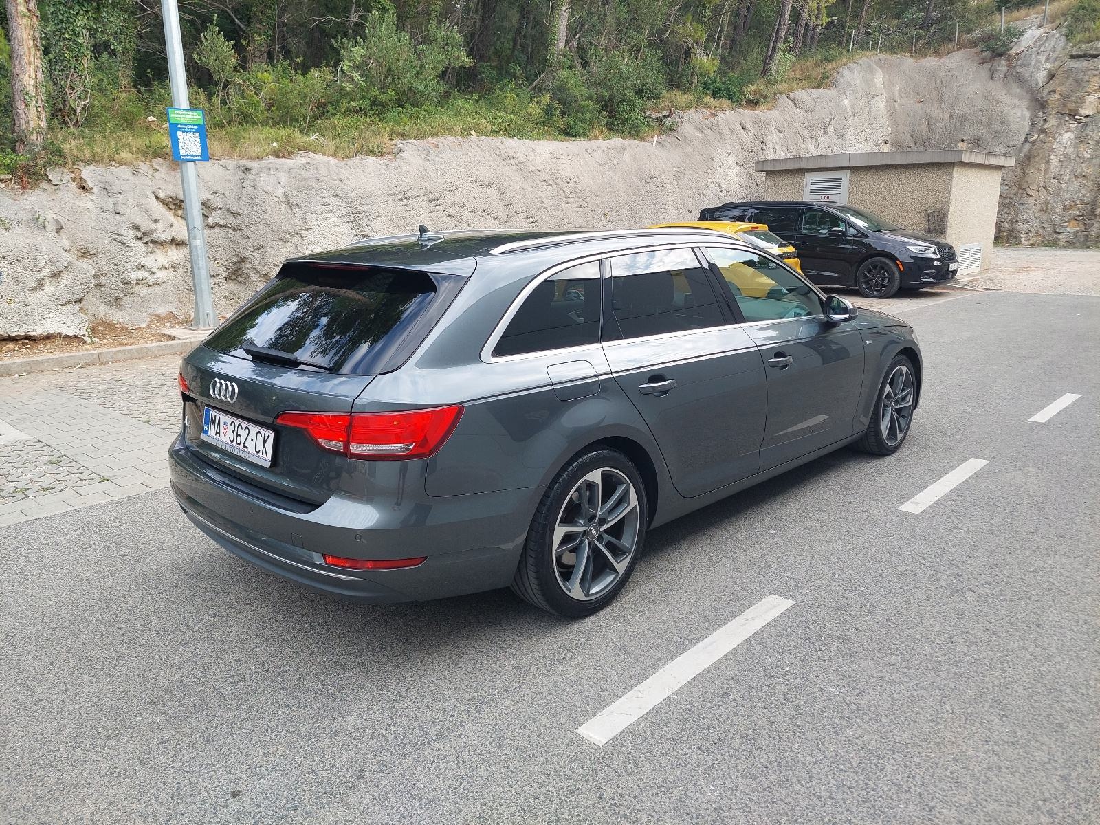 Audi A4 Avant 2,0 TDI**190 KS**AUTOMATIK**S-LINE**, fotografija 6