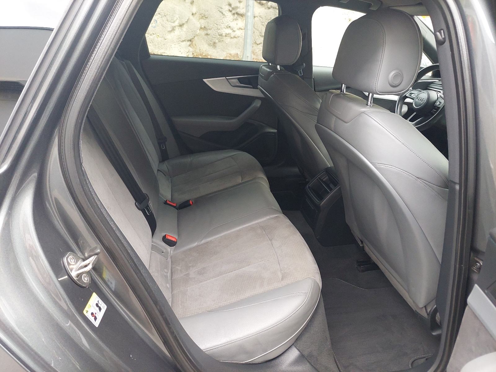 Audi A4 Avant 2,0 TDI**190 KS**AUTOMATIK**S-LINE**, fotografija 17