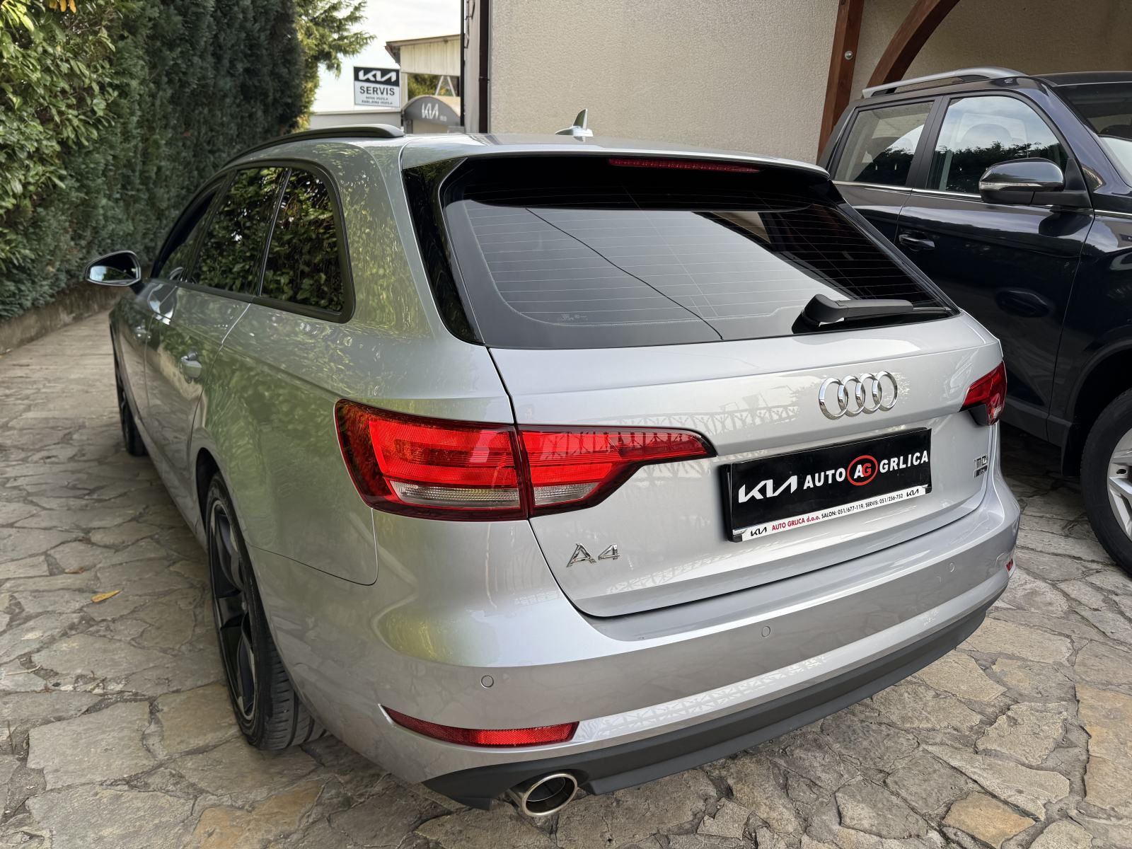 Audi A4 Avant 2,0 TDI 2017 god-6 BRZINA -ODLIČNO STANJE!, fotografija 4
