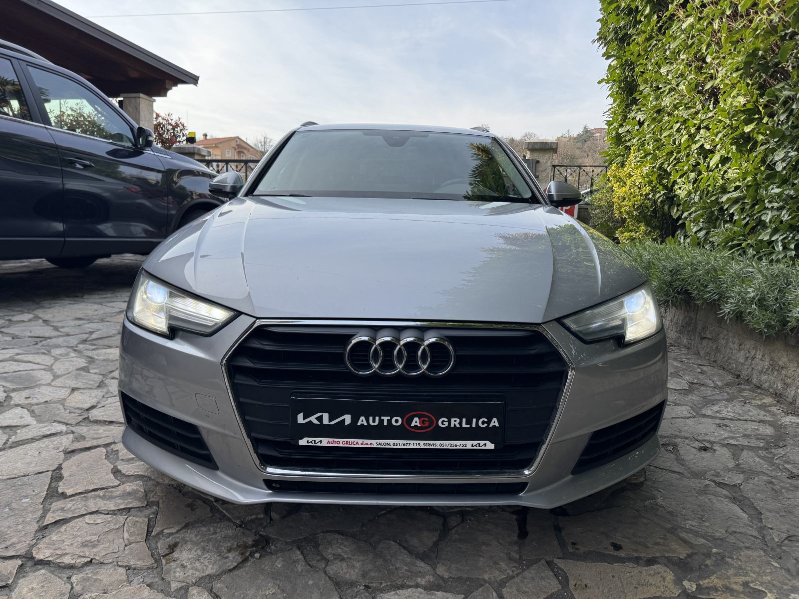 Audi A4 Avant 2,0 TDI 2017 god-6 BRZINA -ODLIČNO STANJE!, fotografija 2