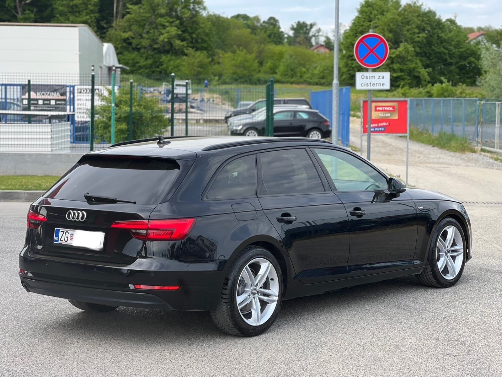 Audi A4 Avant 2,0 TDI AUTOMATIC S-LINE MATRIX 10,900€!!, fotografija 3