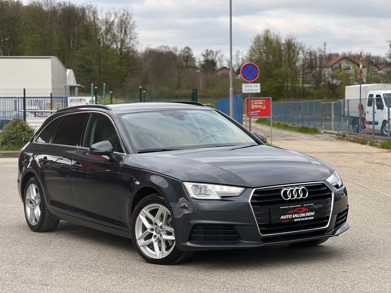 Audi A4 Avant 2,0 TDI AUTOMATIK 2016GOD XENON LED NAVI 9,900€!!, fotografija 2