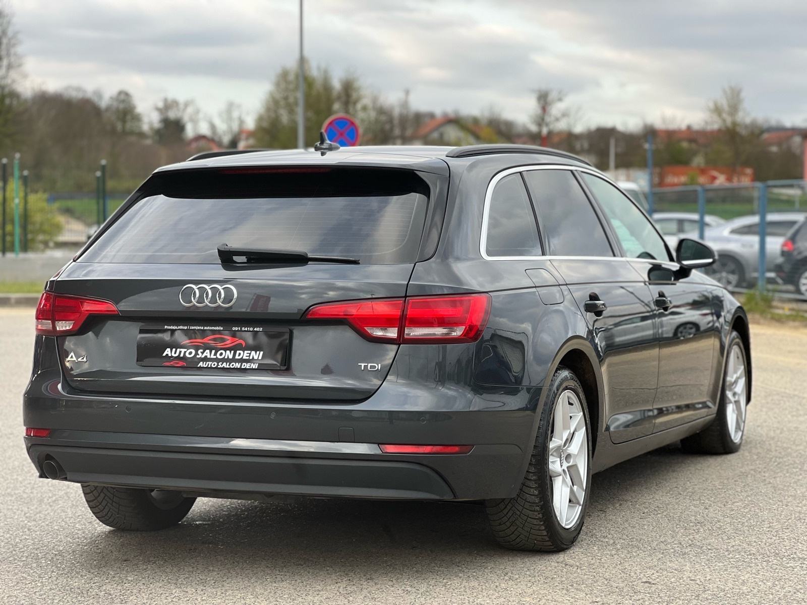 Audi A4 Avant 2,0 TDI AUTOMATIK 2016GOD XENON LED NAVI 9,900€!!, fotografija 11
