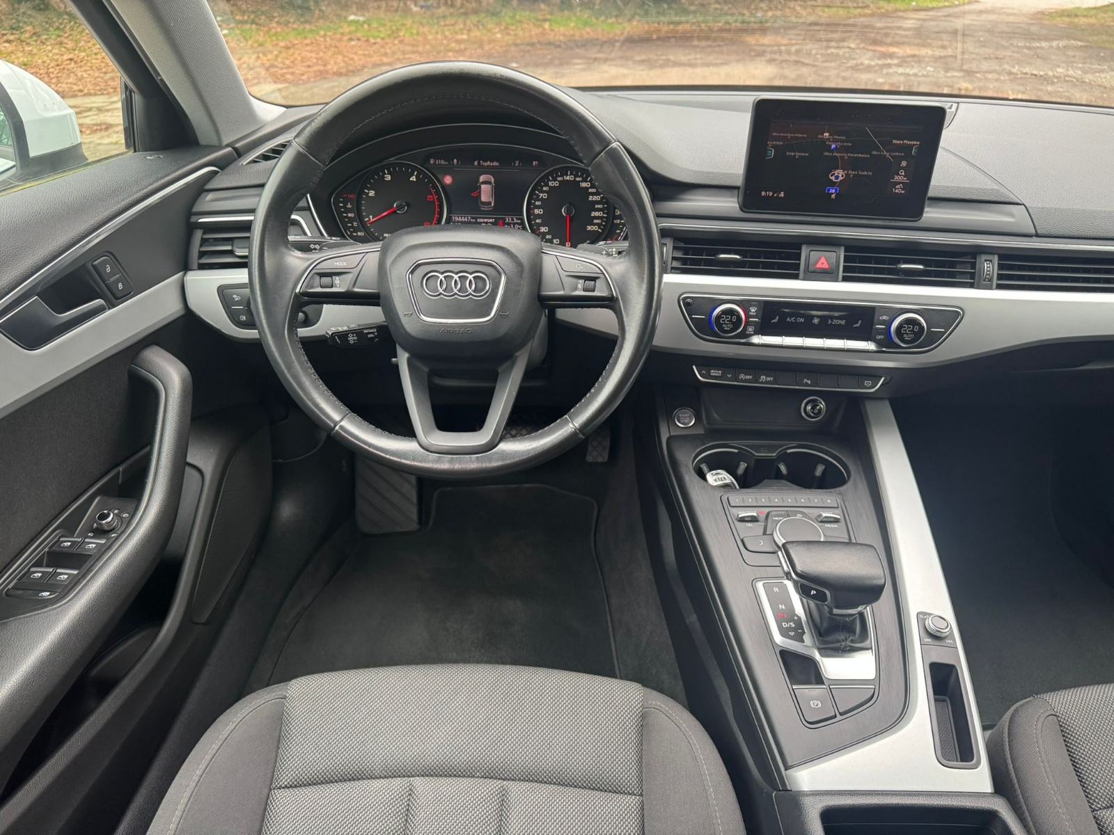 Audi A4 Avant 2,0 TDI automatik 2018., fotografija 10
