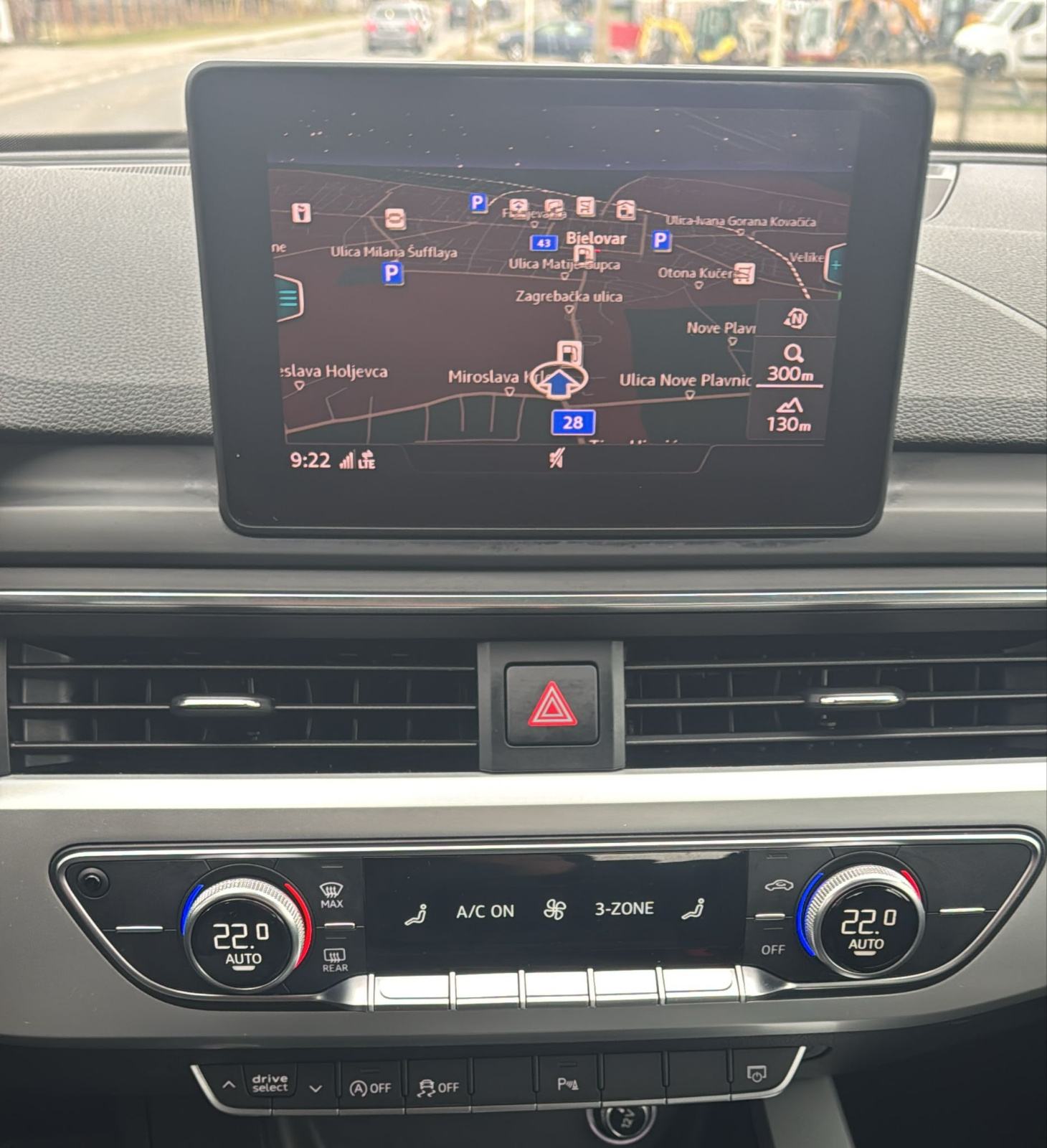 Audi A4 Avant 2,0 TDI automatik 2018., fotografija 16