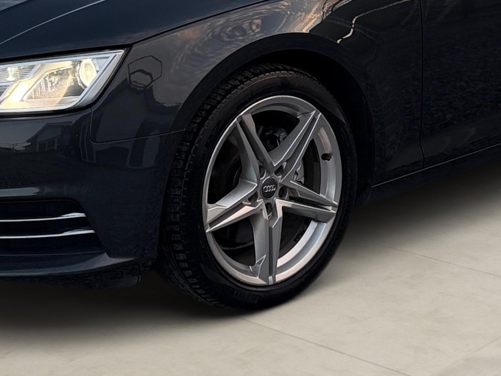 Audi A4 Avant 2,0 TDI s-tronic S-LINE Panorama, fotografija 14