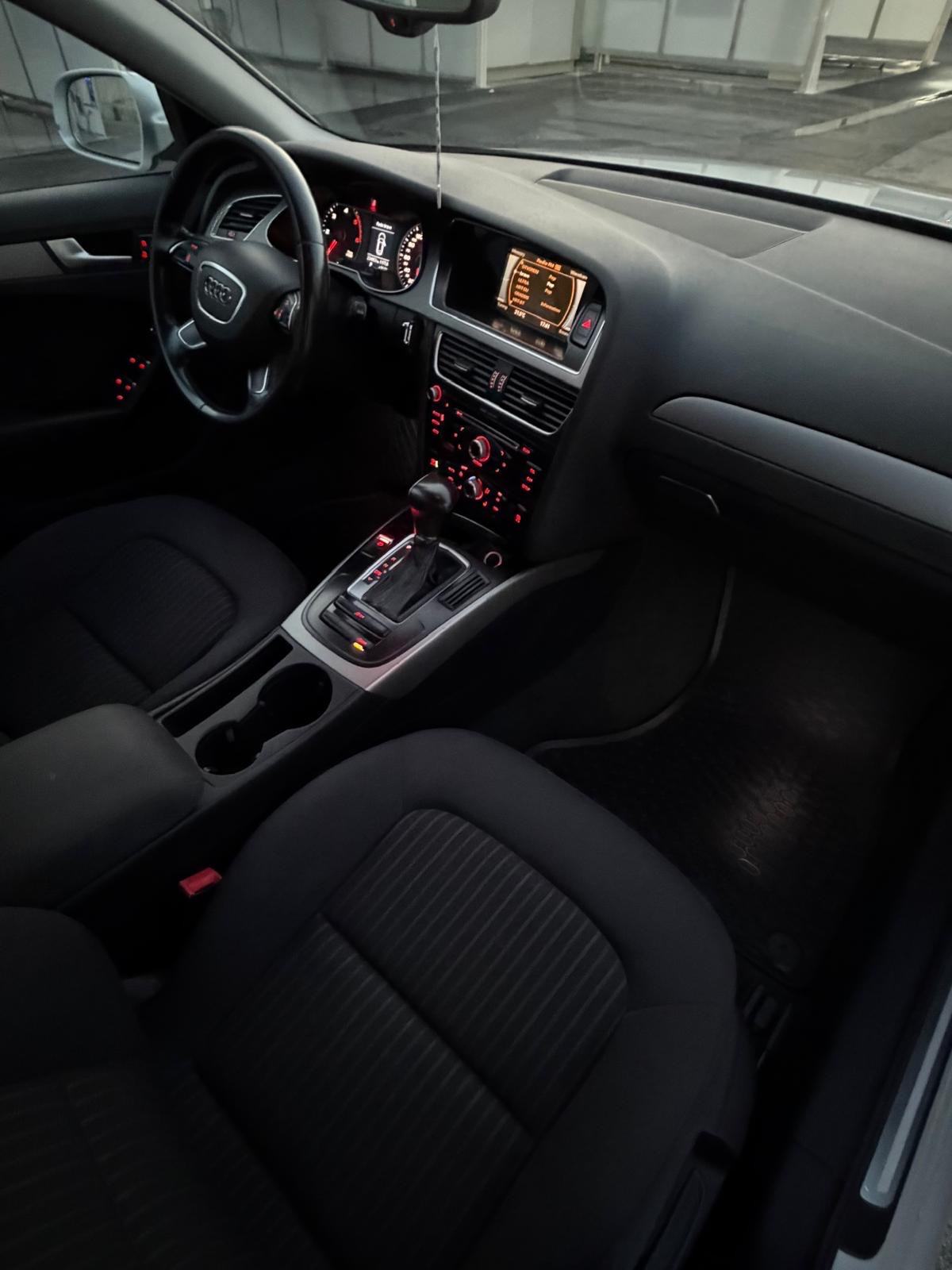 Audi A4 Avant, Automatik, fotografija 10