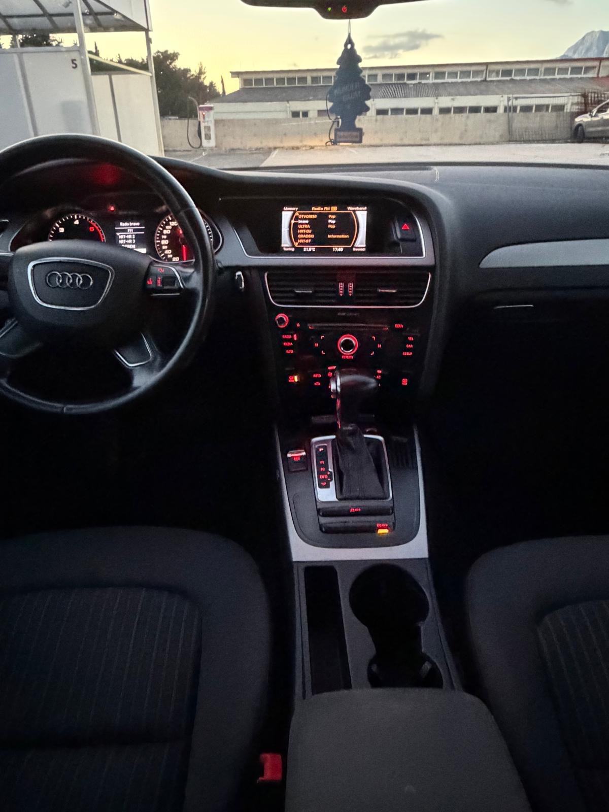 Audi A4 Avant, Automatik, fotografija 12