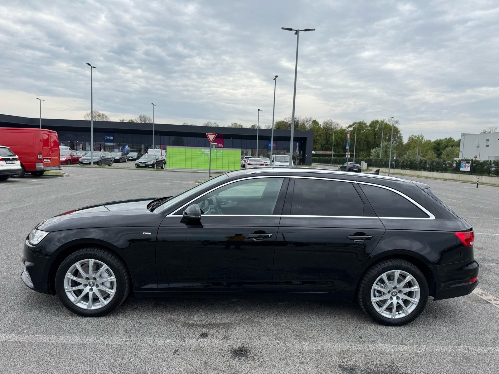 Audi A4 Avant 2,0 TDI automatik veliki servis, fotografija 3