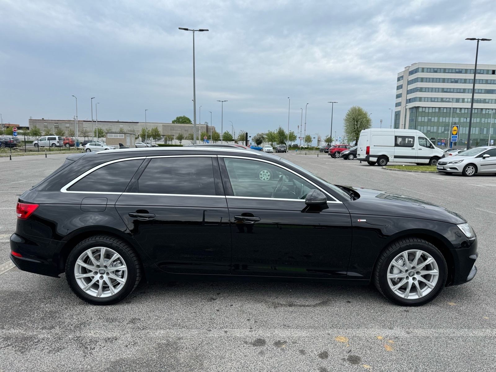 Audi A4 Avant 2,0 TDI automatik veliki servis, fotografija 5