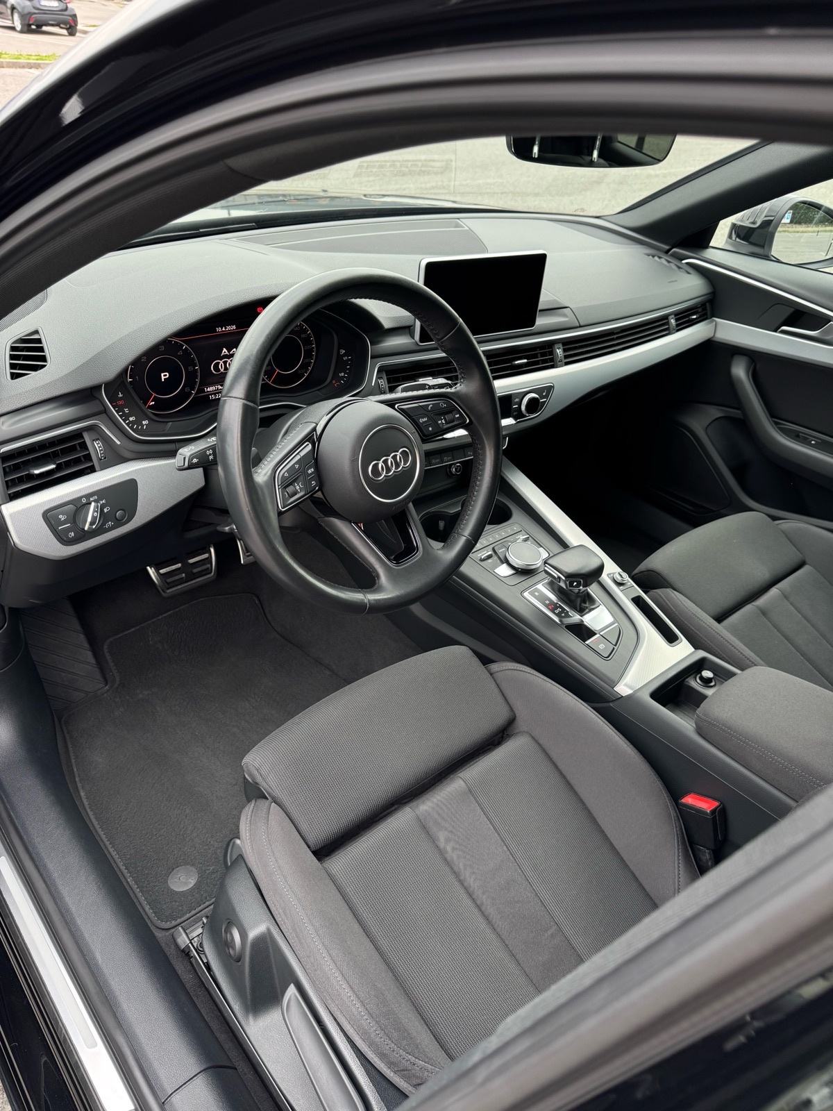 Audi A4 Avant 2,0 TDI automatik veliki servis, fotografija 7