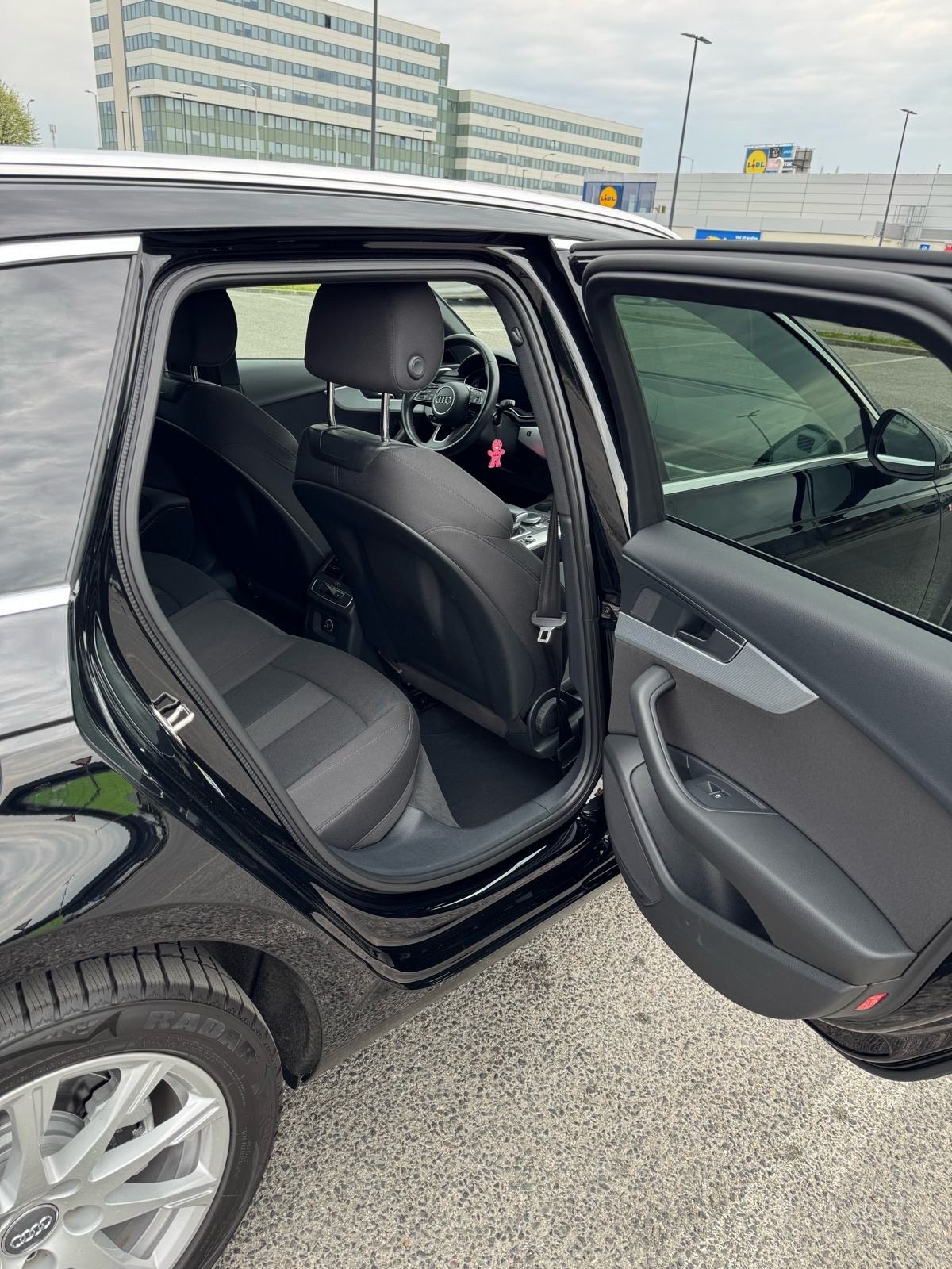 Audi A4 Avant 2,0 TDI automatik veliki servis, fotografija 11