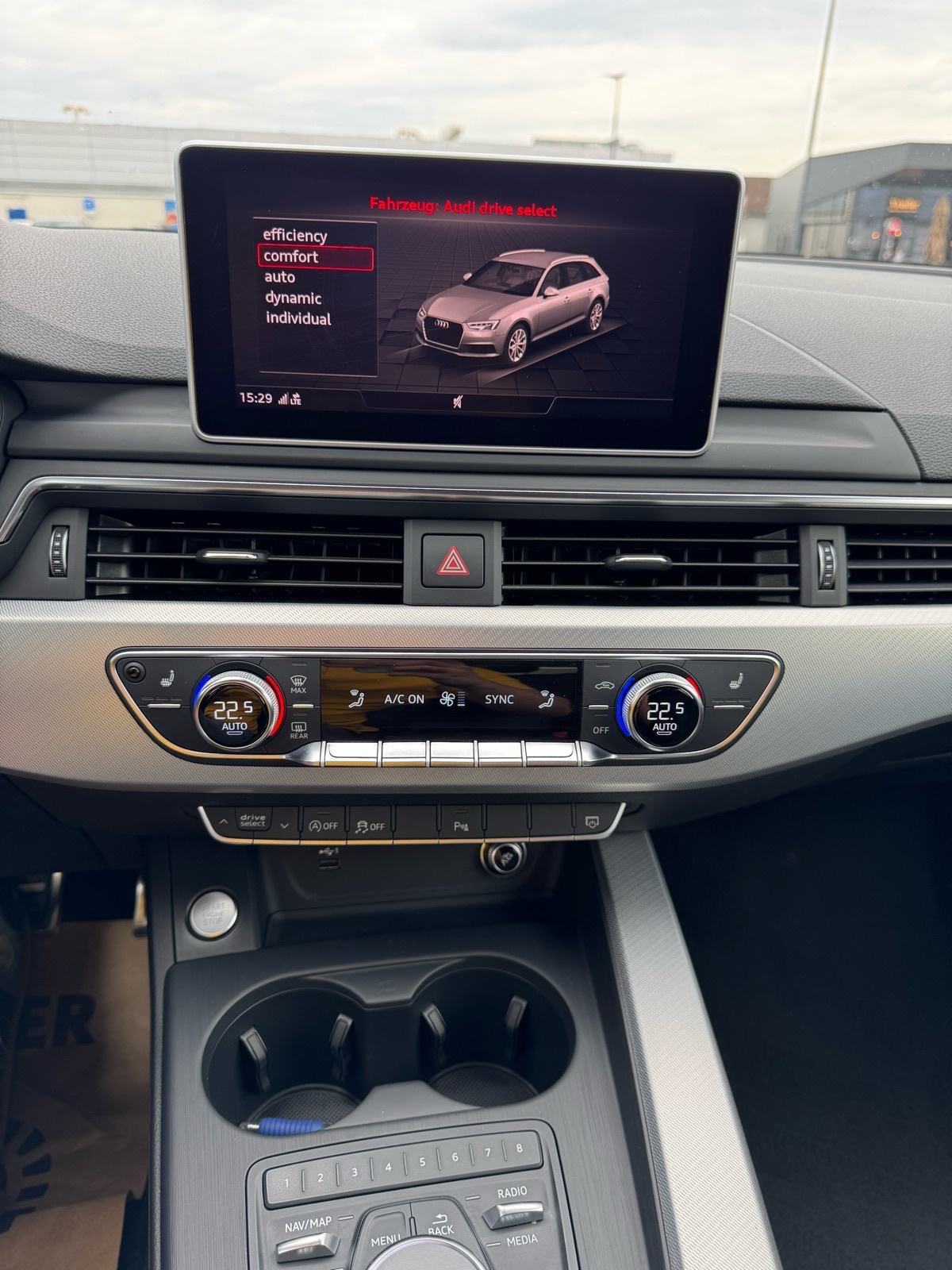 Audi A4 Avant 2,0 TDI automatik veliki servis, fotografija 13