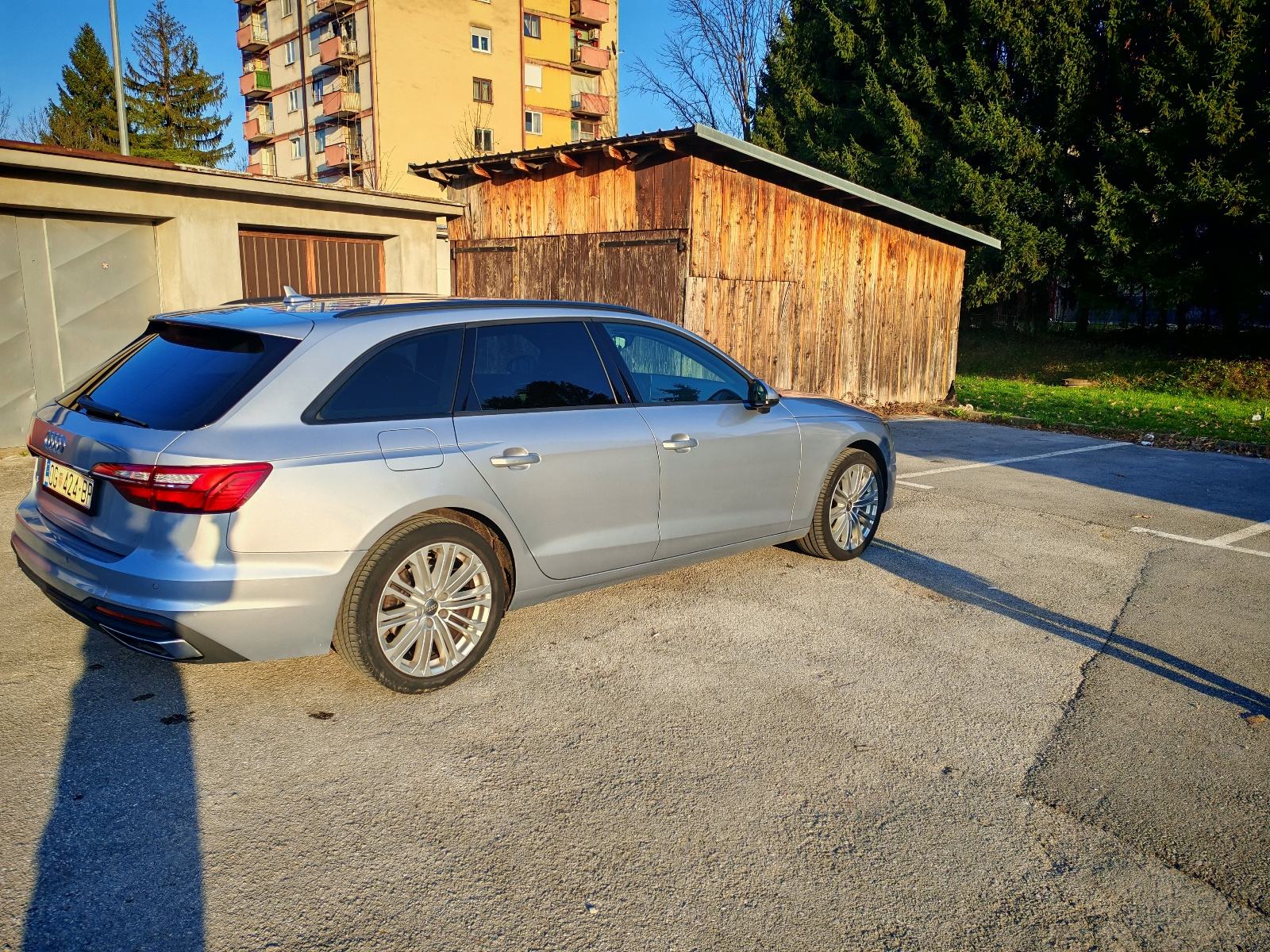 Audi A4 Avant 2,0 TDI automatik, fotografija 8