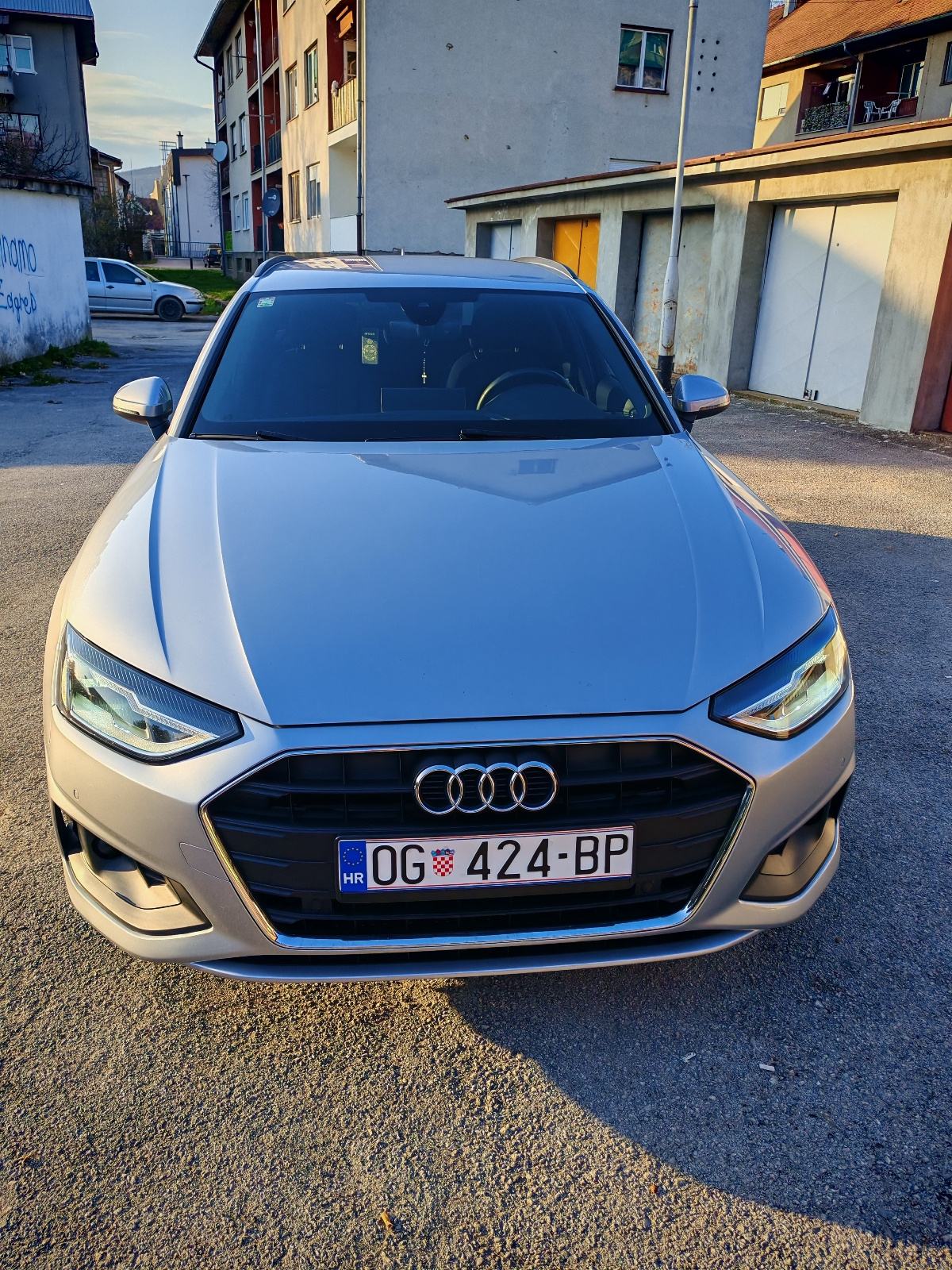 Audi A4 Avant 2,0 TDI automatik, fotografija 9