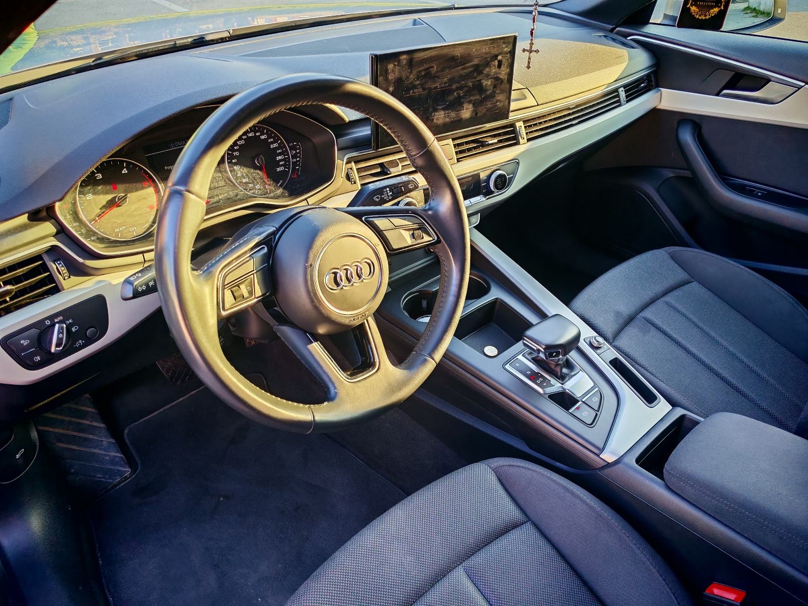 Audi A4 Avant 2,0 TDI automatik, fotografija 13