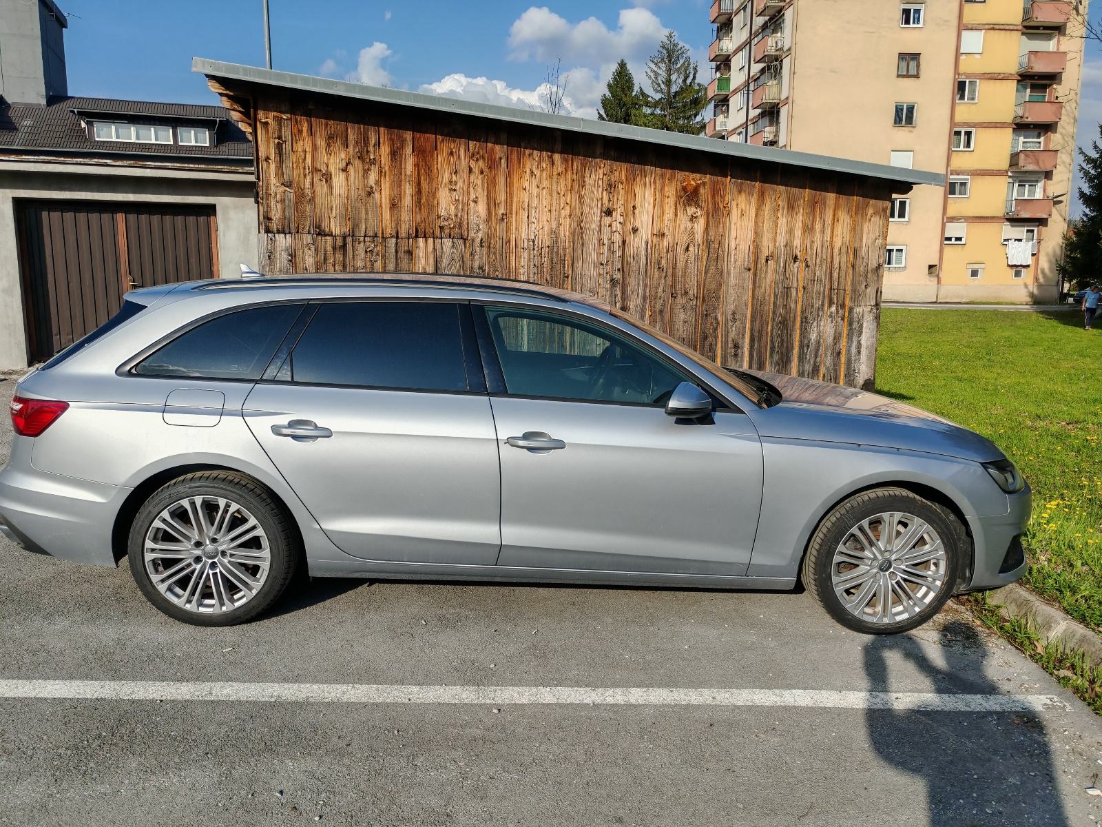 Audi A4 Avant 2,0 TDI automatik, fotografija 2