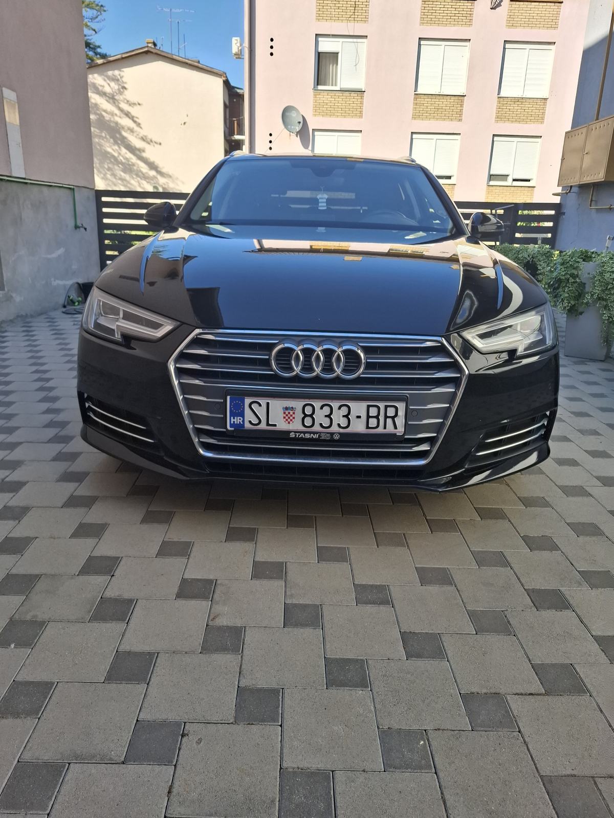 Audi A4 Avant 2,0 TDI automatik, fotografija 2