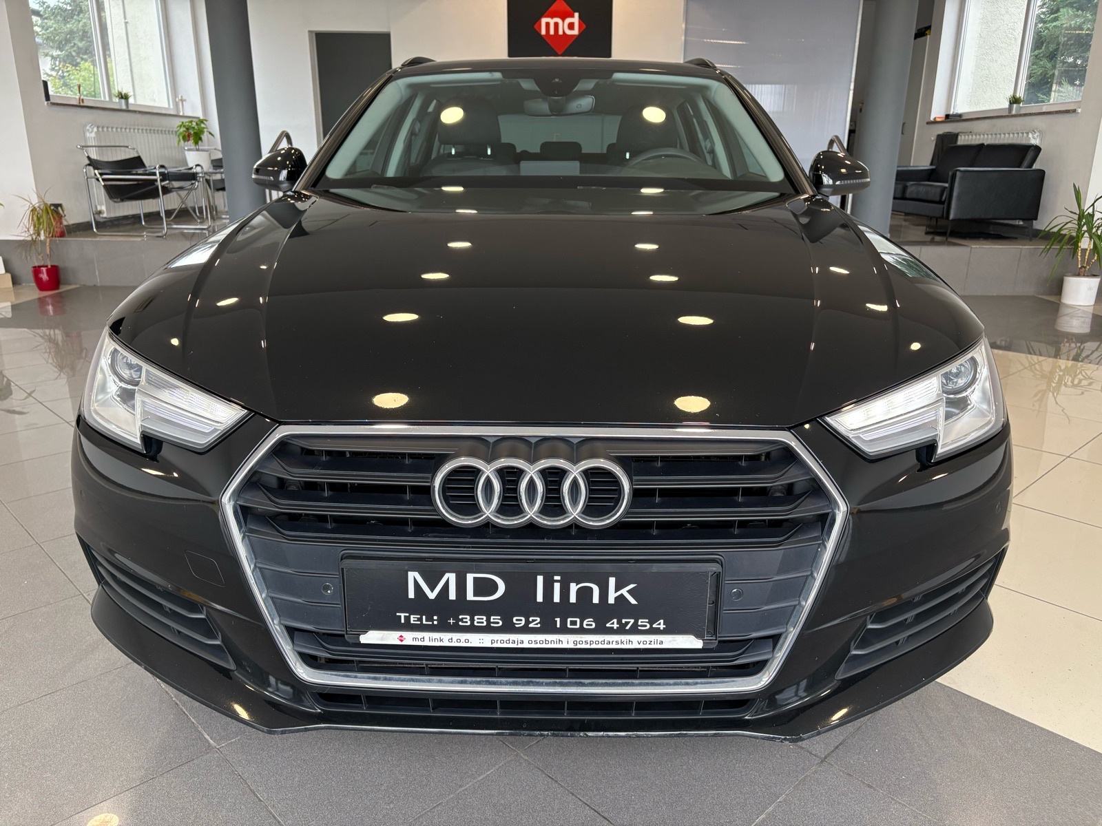 Audi A4 Avant 2,0 TDI automatik, fotografija 2