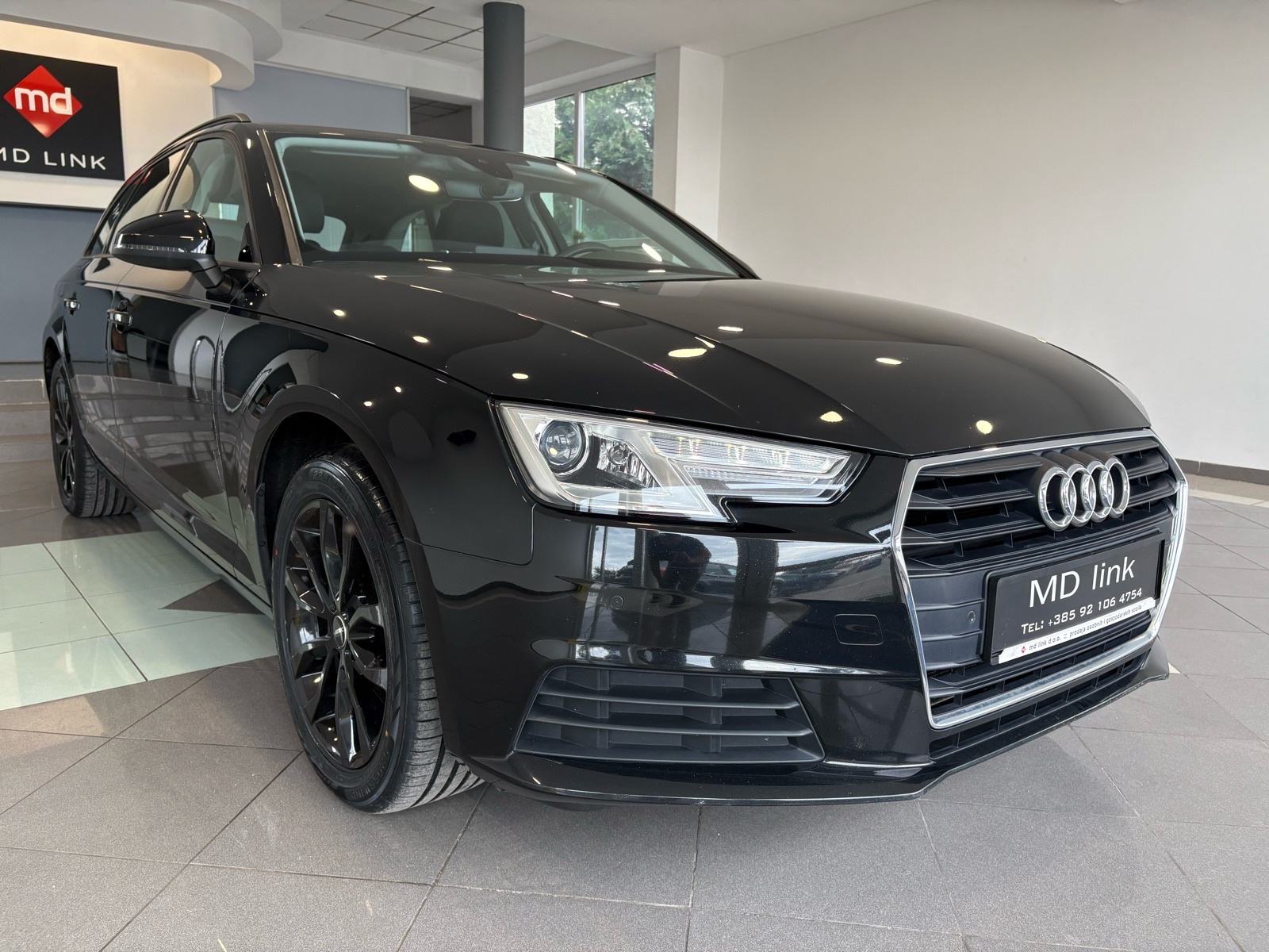 Audi A4 Avant 2,0 TDI automatik, fotografija 3