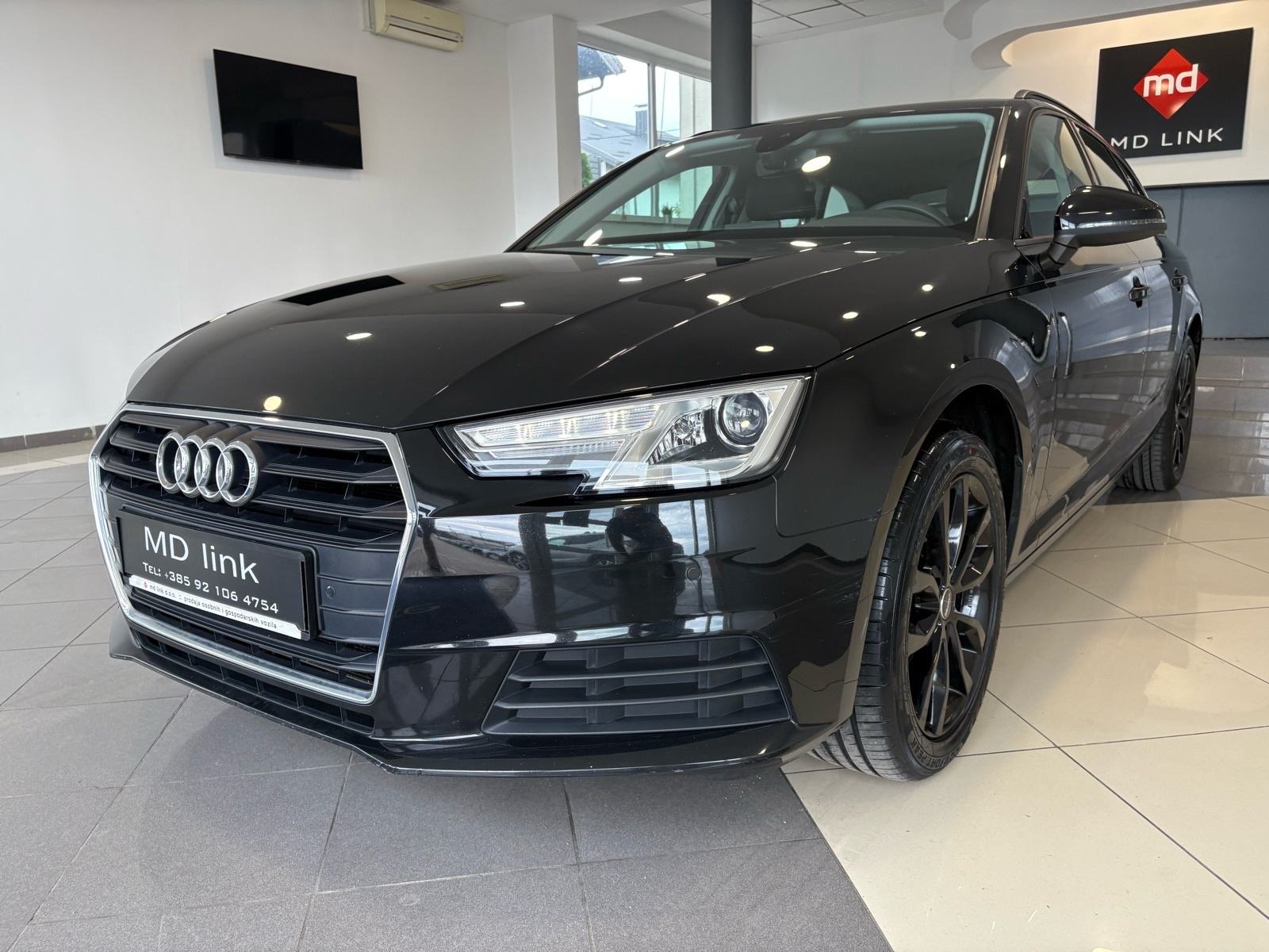 Audi A4 Avant 2,0 TDI automatik, fotografija 15