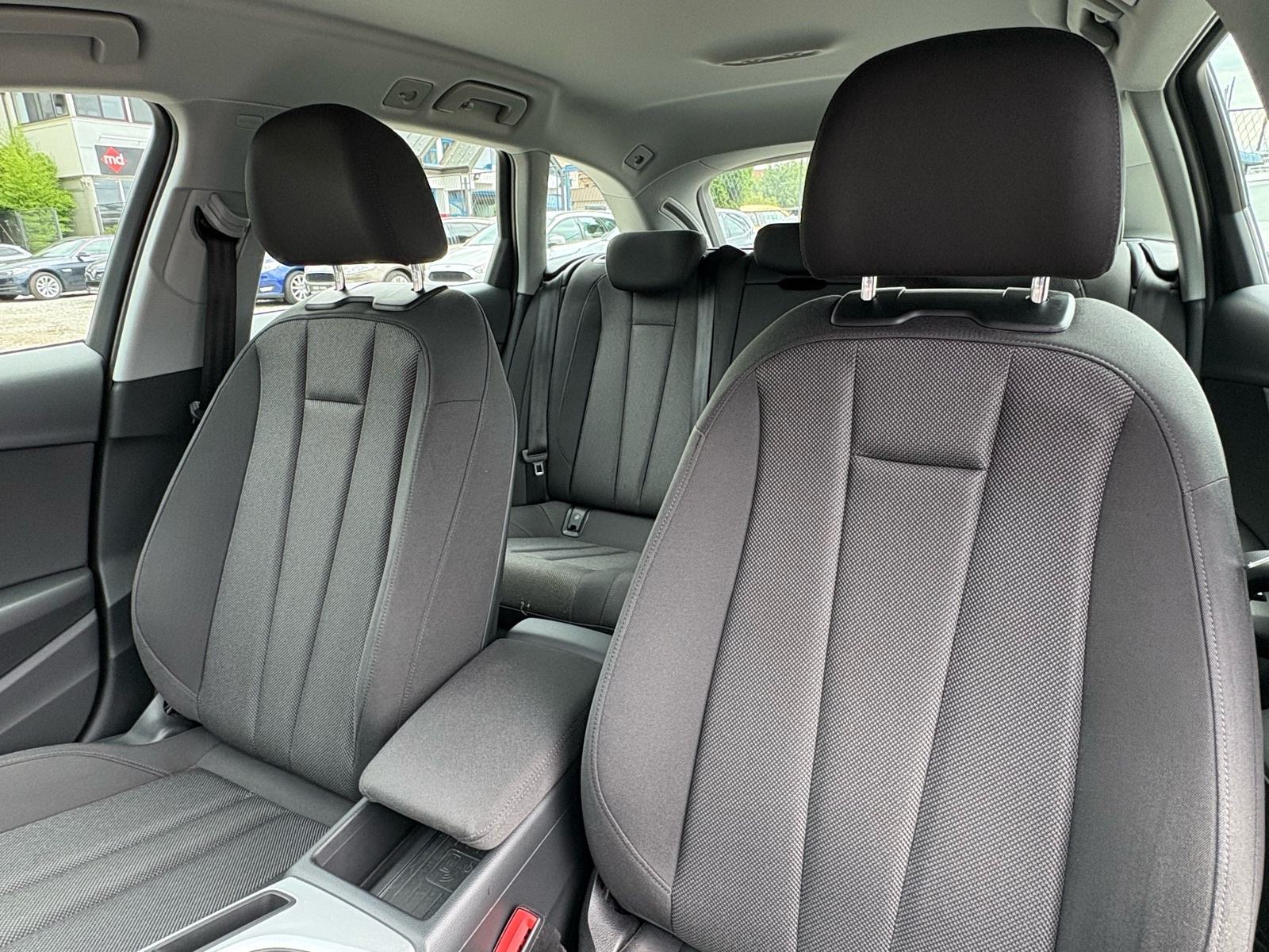 Audi A4 Avant 2,0 TDI automatik, fotografija 10