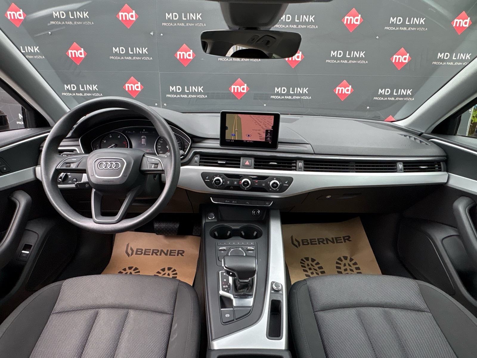 Audi A4 Avant 2,0 TDI automatik, fotografija 9