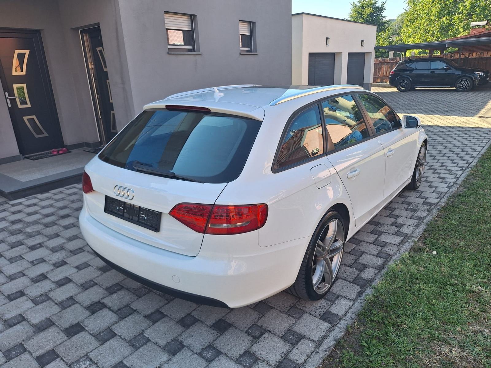 Audi A4 Avant 2,0 TDI automatik, fotografija 3