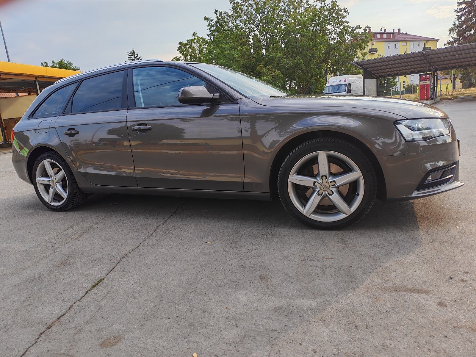 Audi A4 Avant 2,0 TDI automatik, fotografija 6